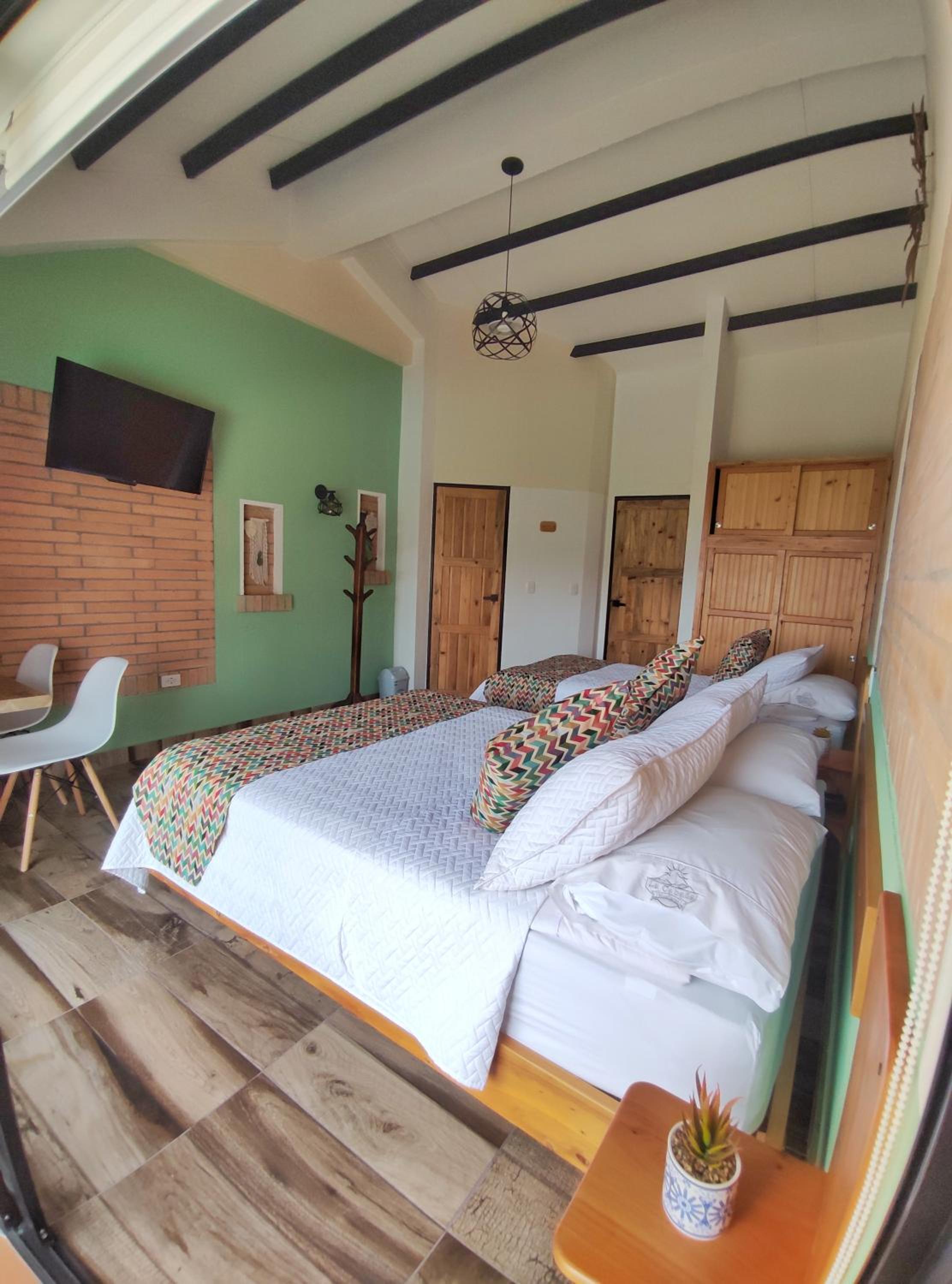 Triple Room with Balcony photo 1