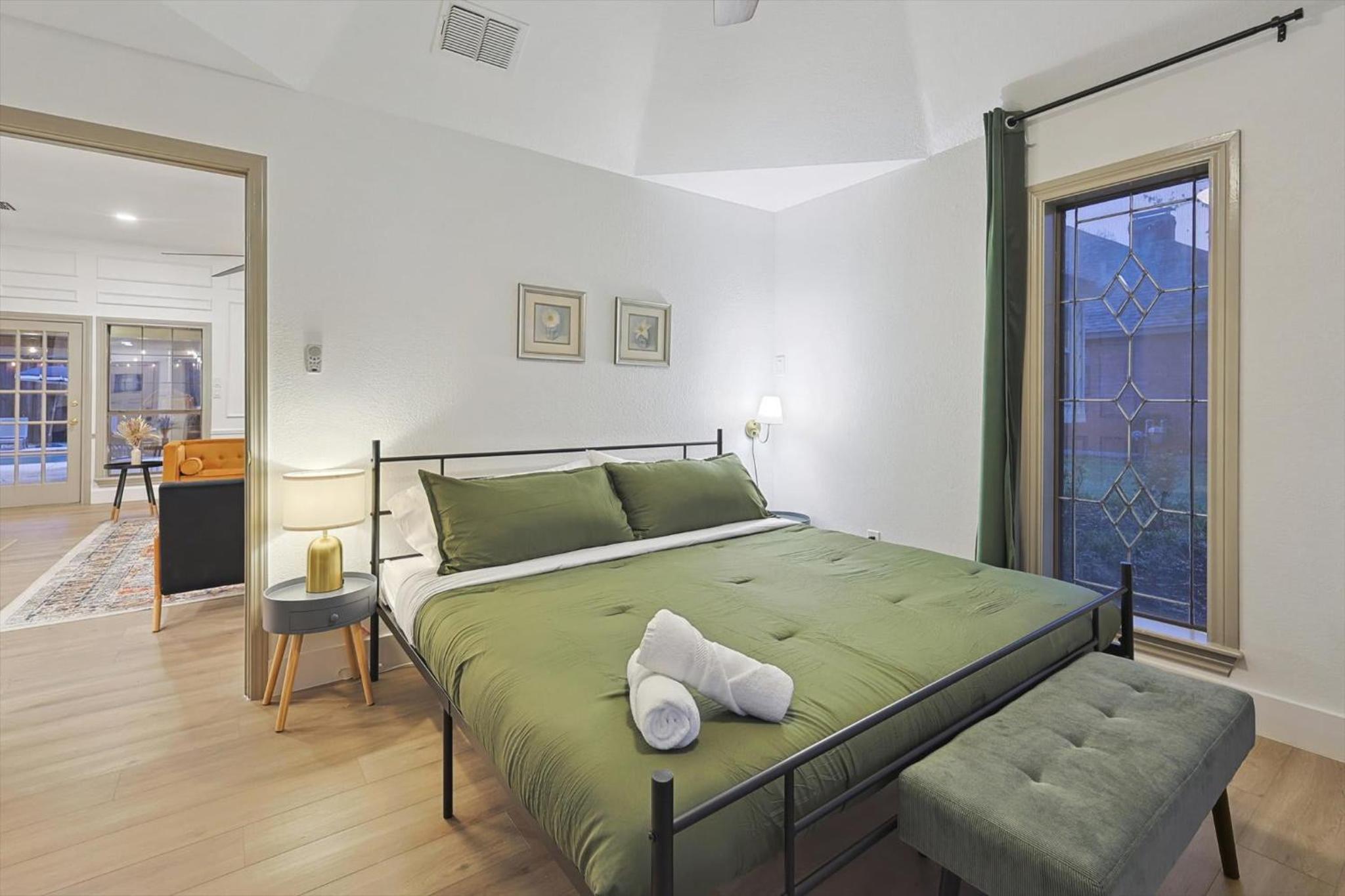 Apartment - Photo 19