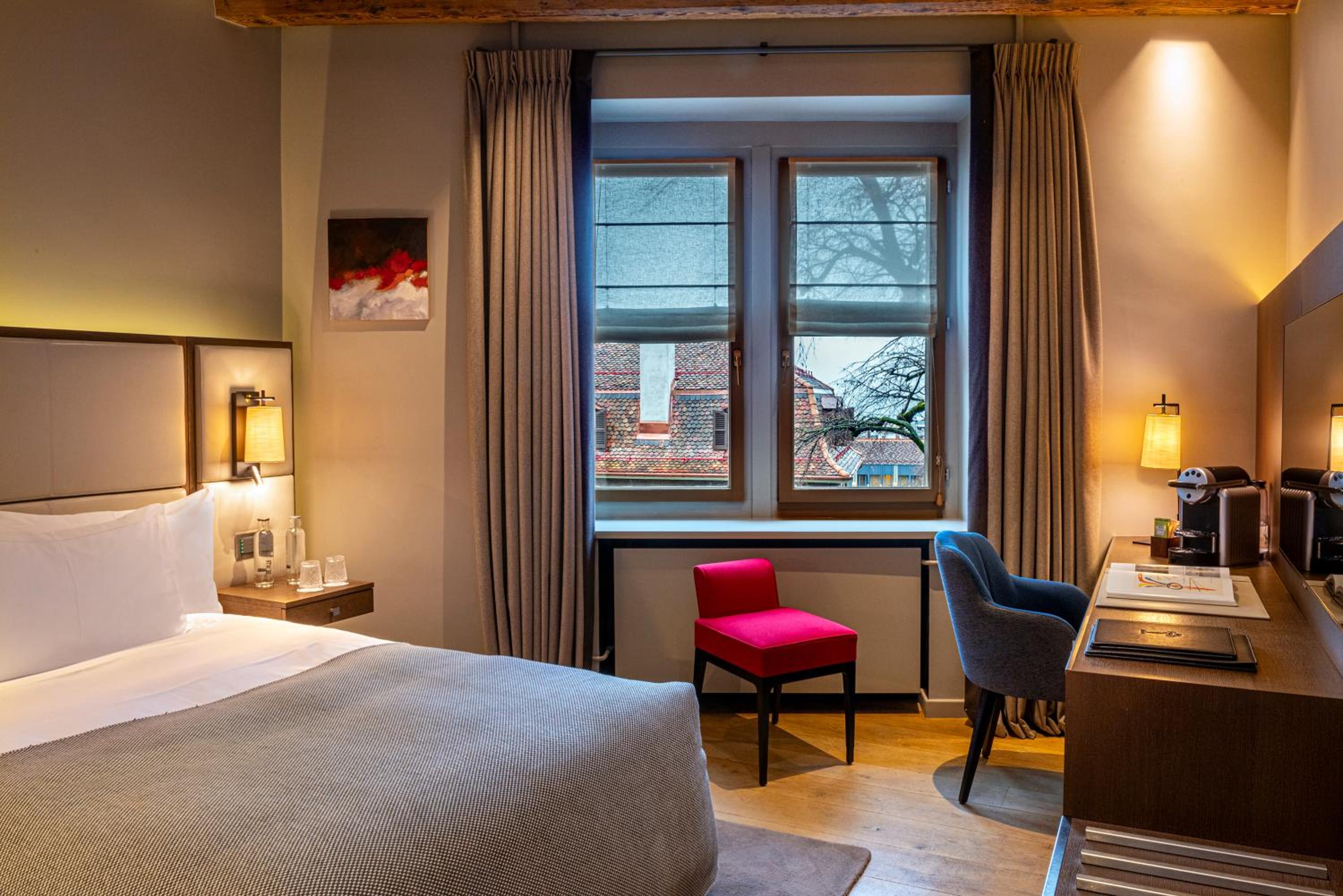 Deluxe Room - Photo 1
