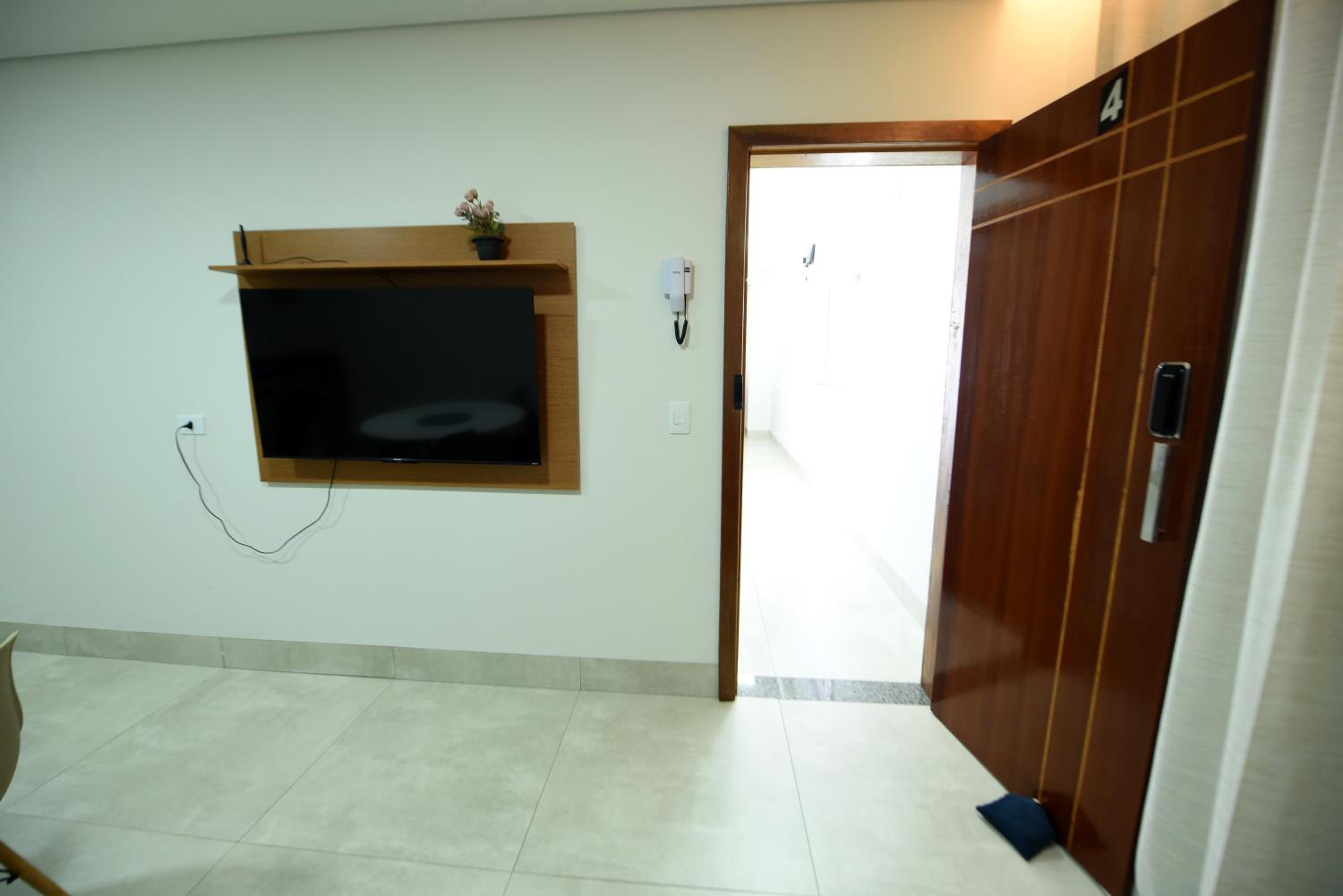 Double Room with Patio photo 3