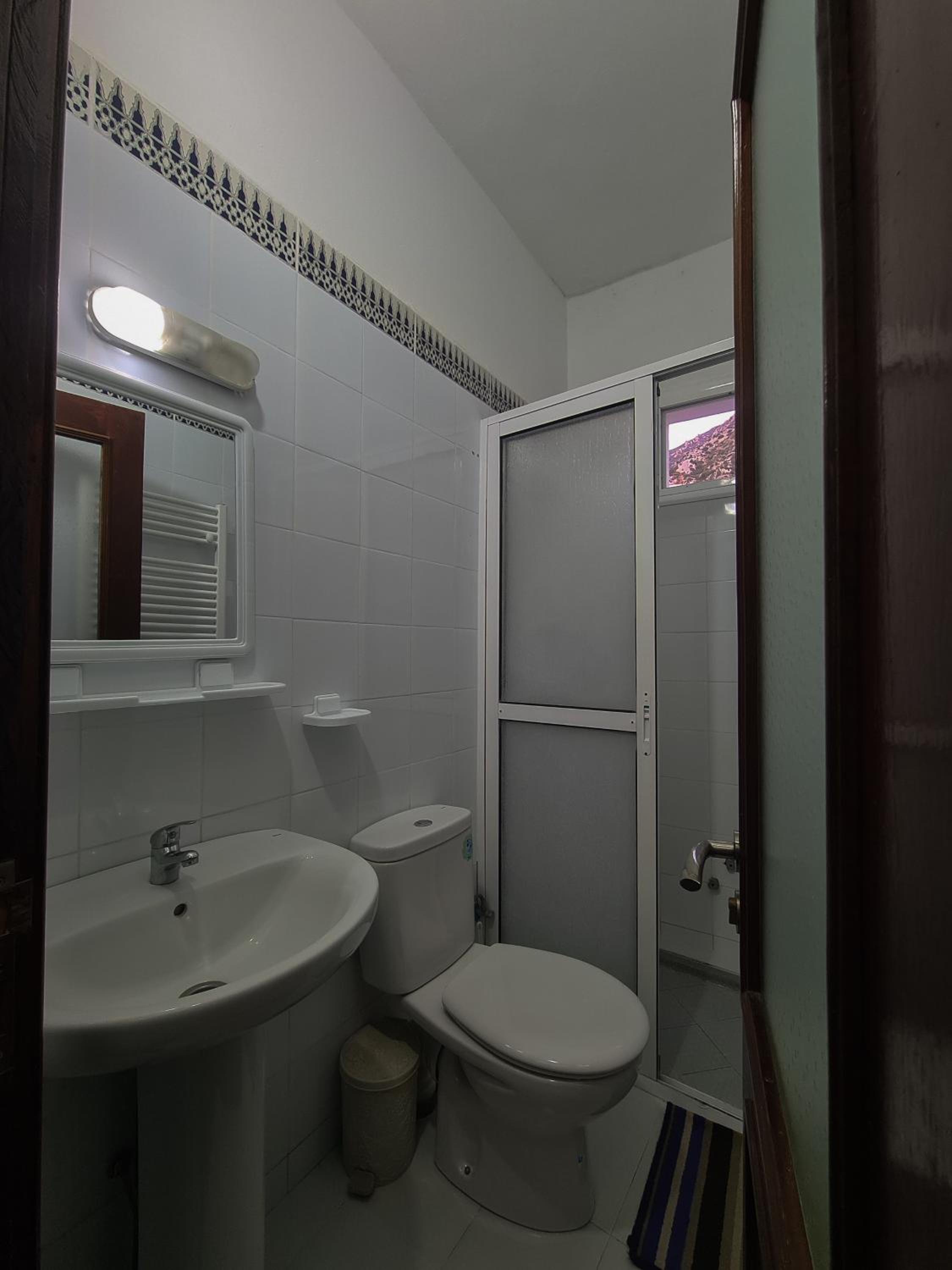 Double Room with Mountain View - Photo 15