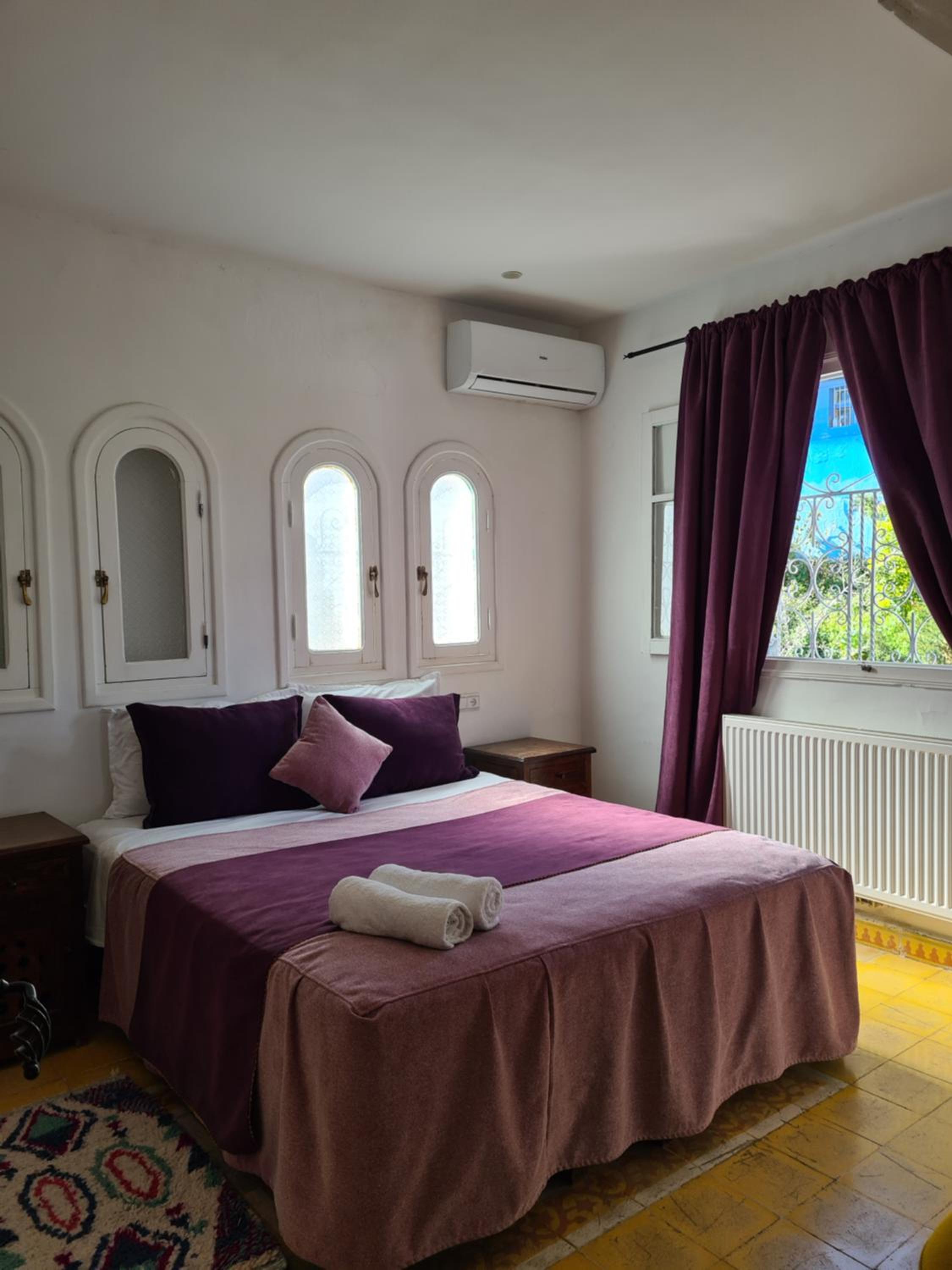 One-Bedroom Apartment - Photo 4