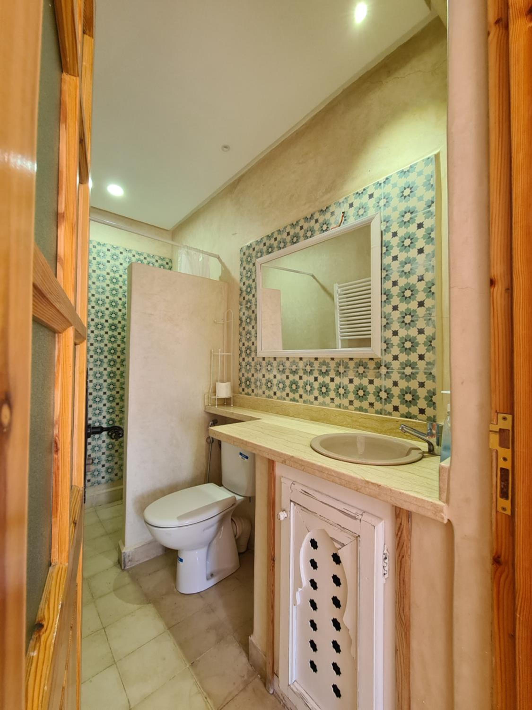 One-Bedroom Apartment - Photo 26