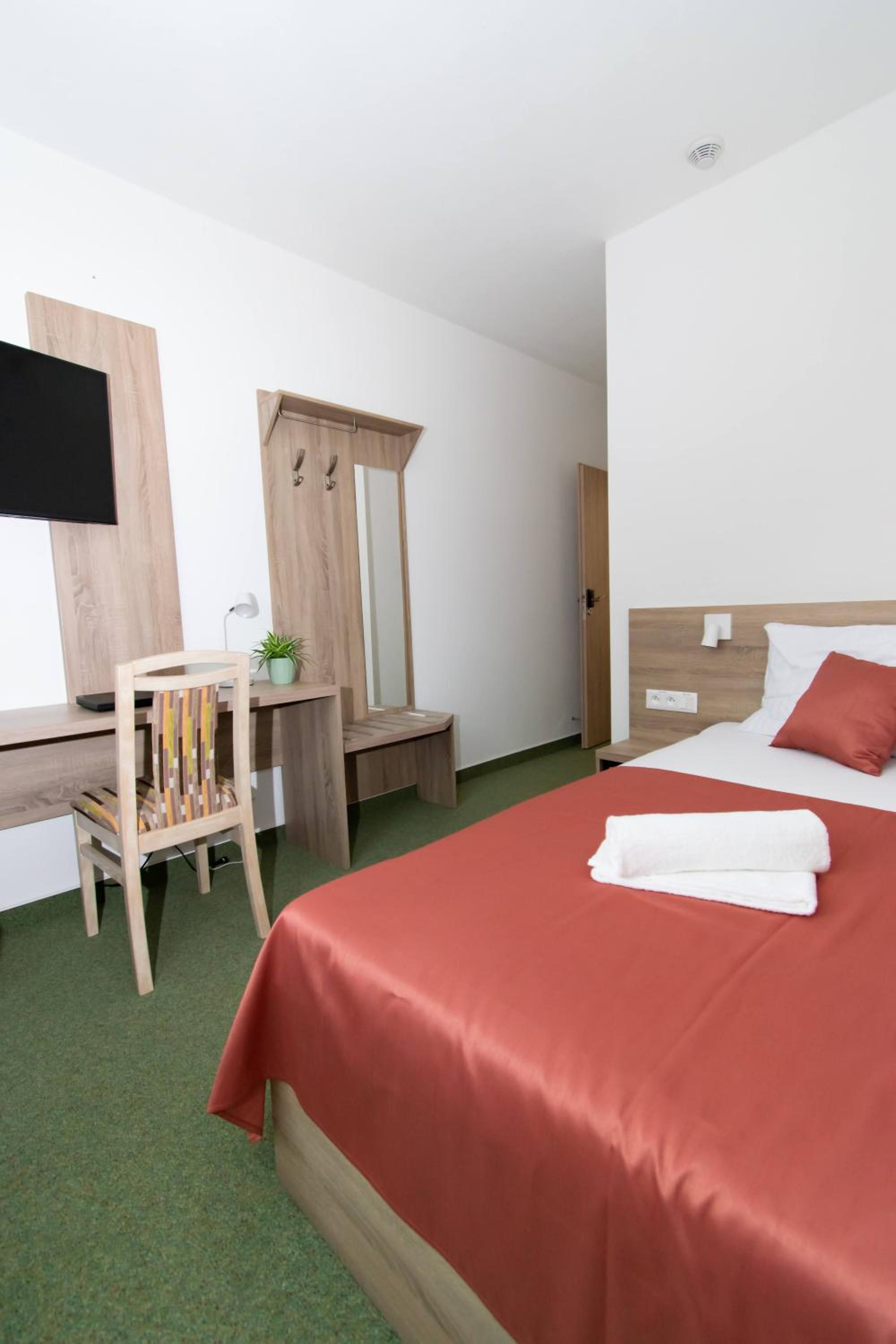 Single Room - Disability Access