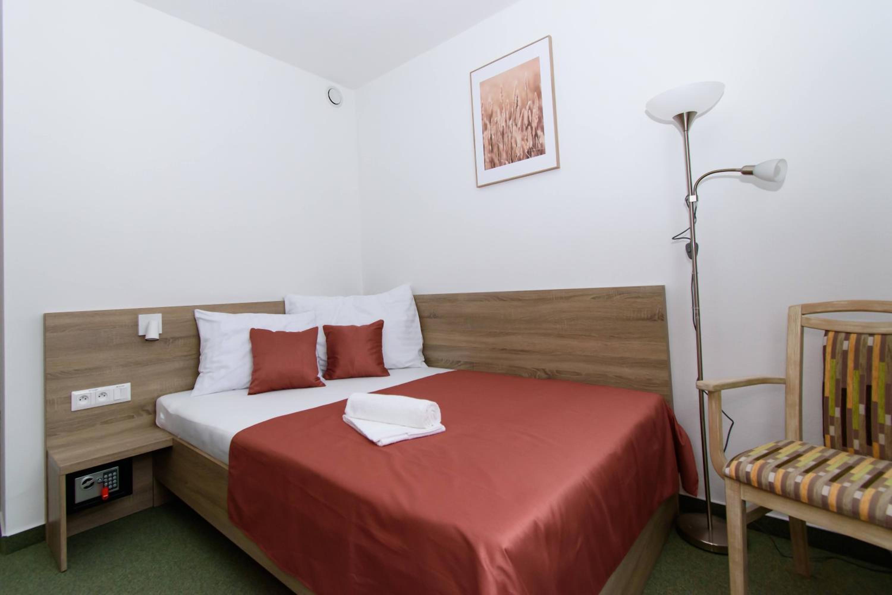 Single Room with Private Bathroom