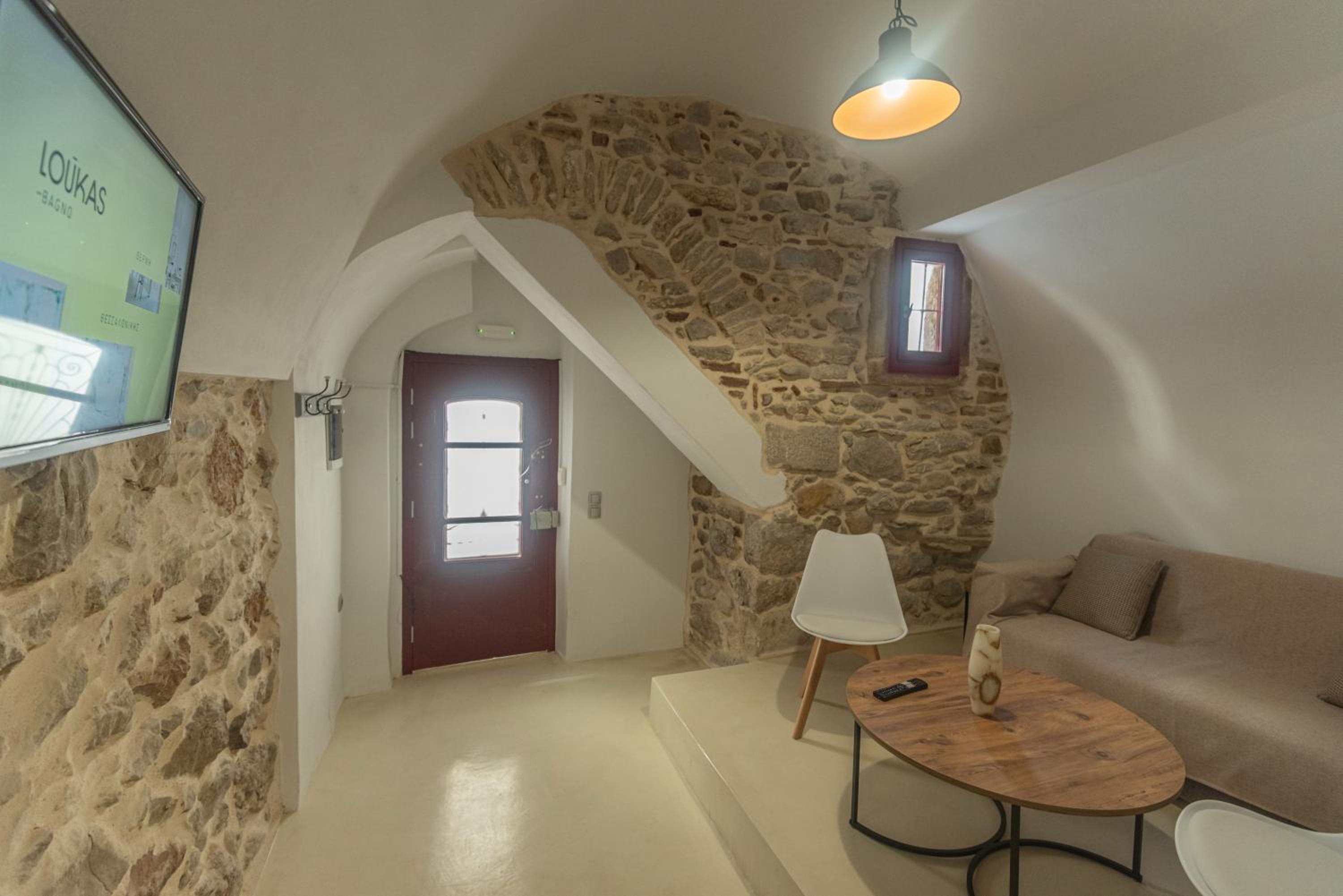 One-Bedroom House photo 3