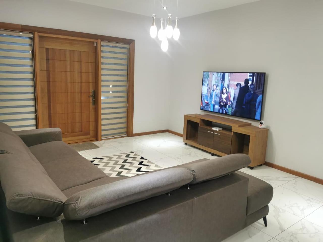 One-Bedroom Villa