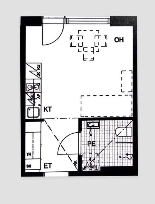 One-Bedroom Apartment photo 3