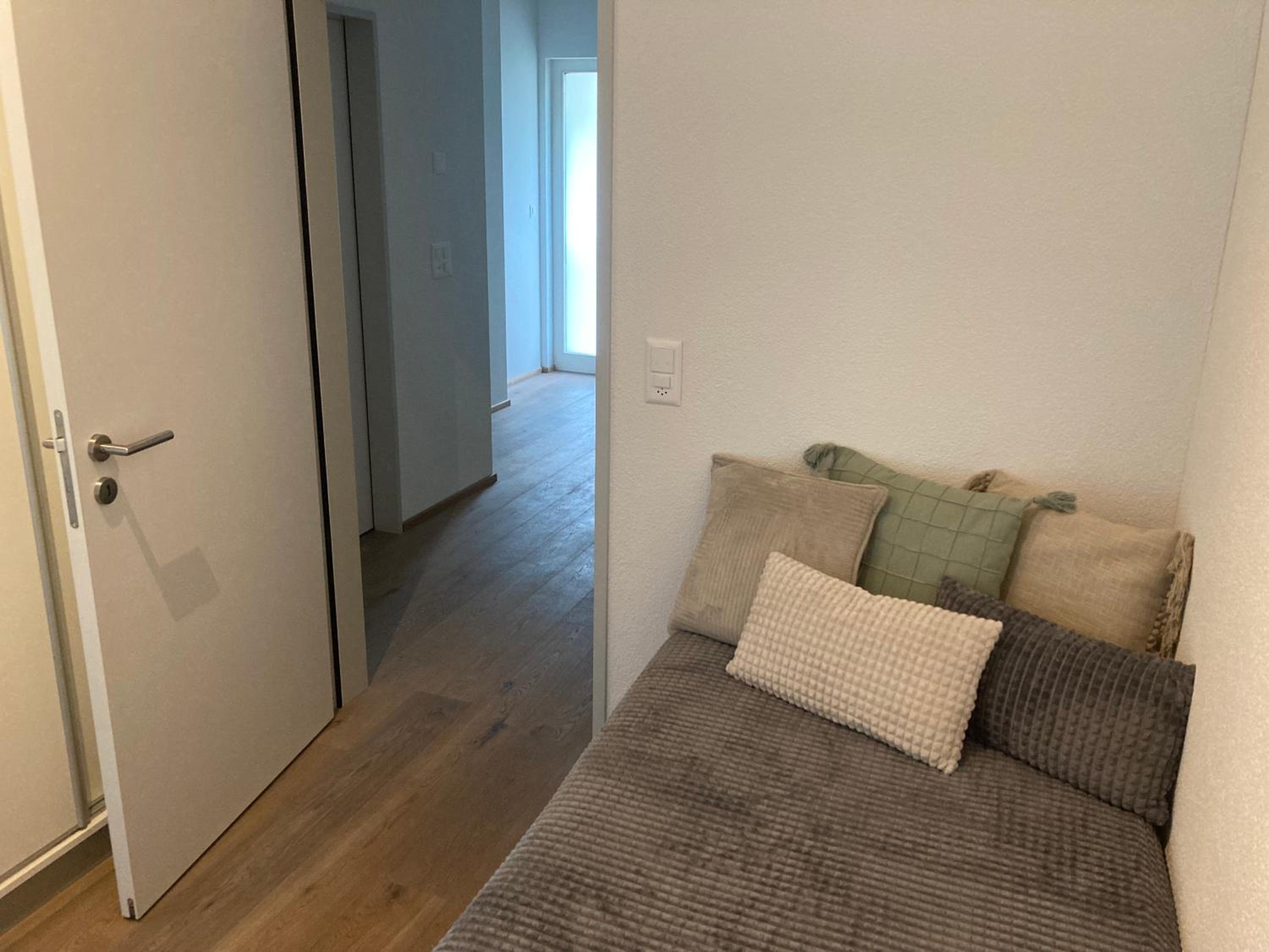 Economy Single Room