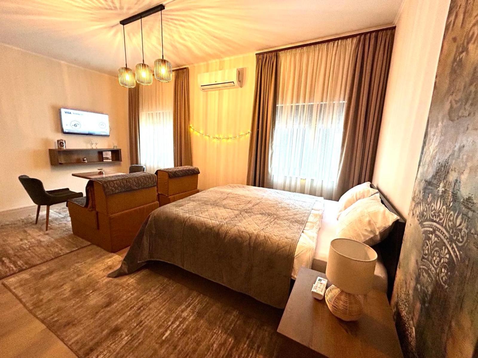 King Studio with Sofa Bed photo 1