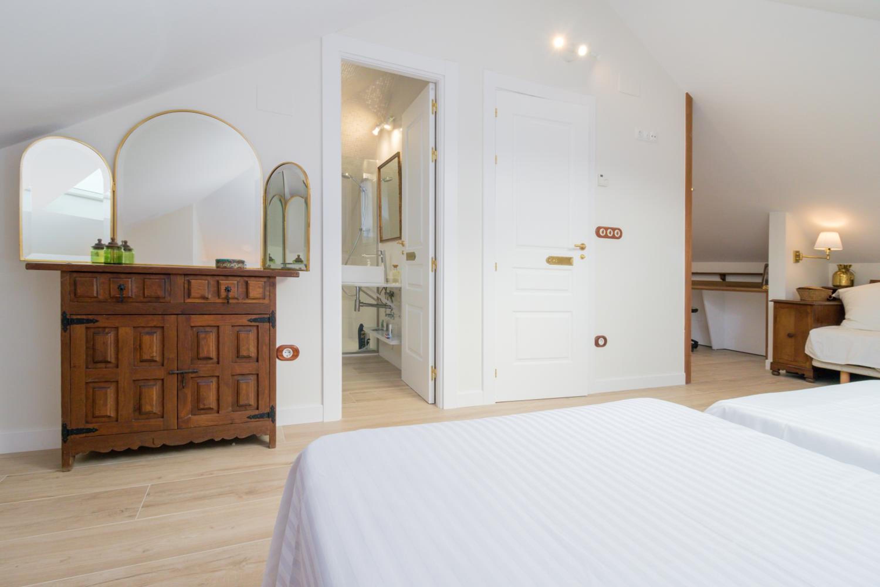 Villa photo 3