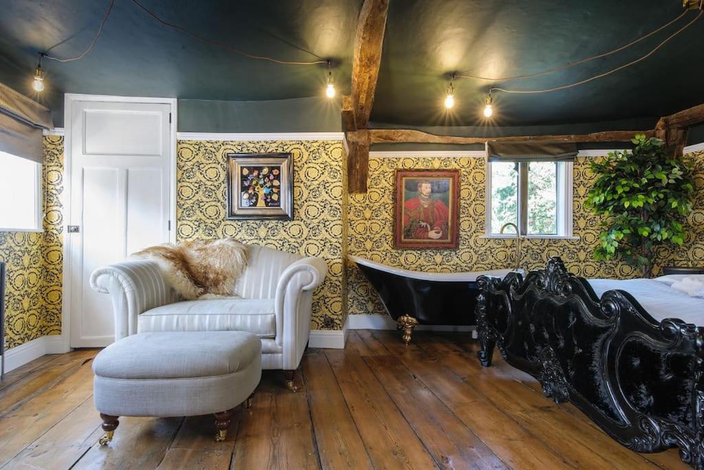 Two-Bedroom House photo 1