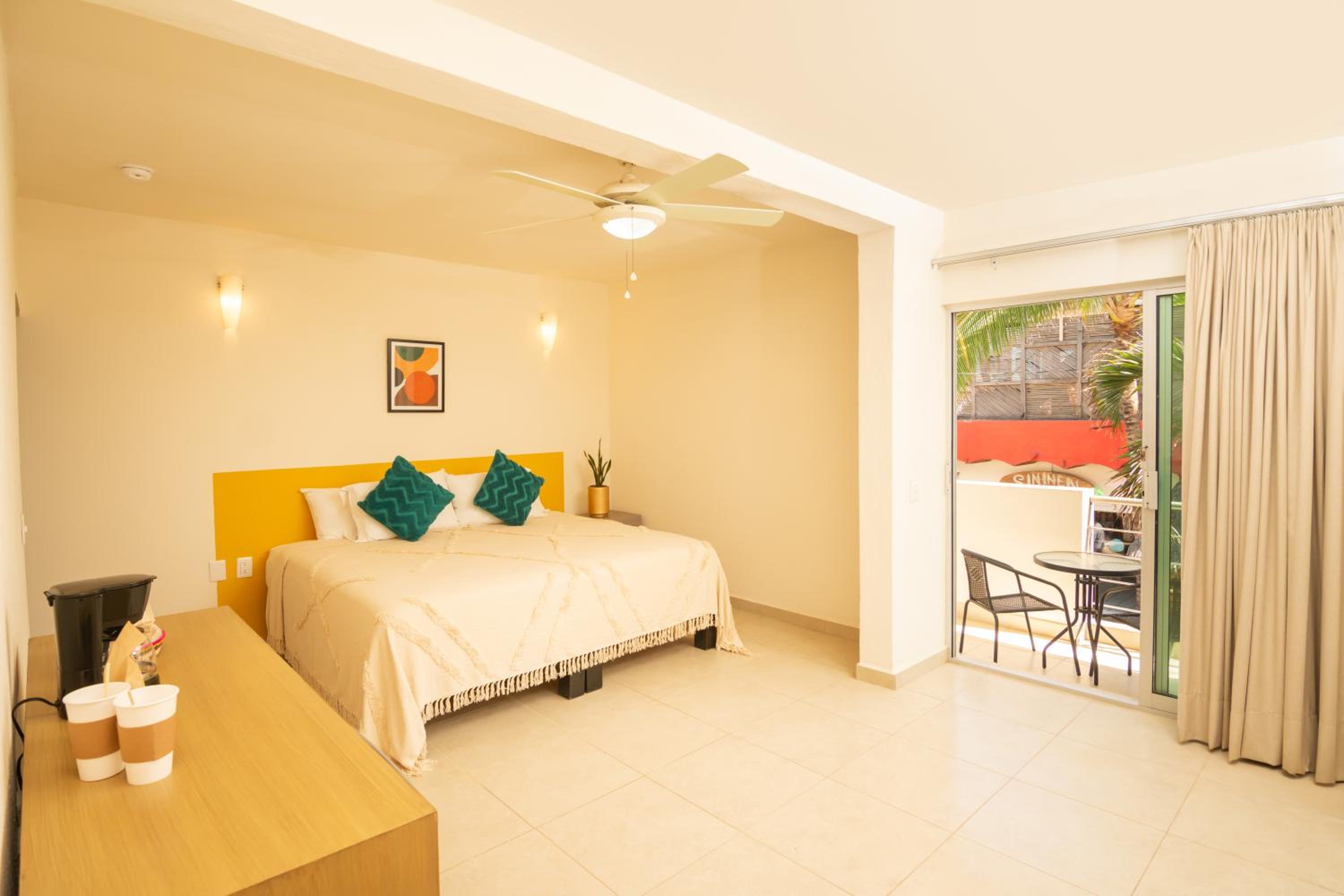 King Room With Balcony