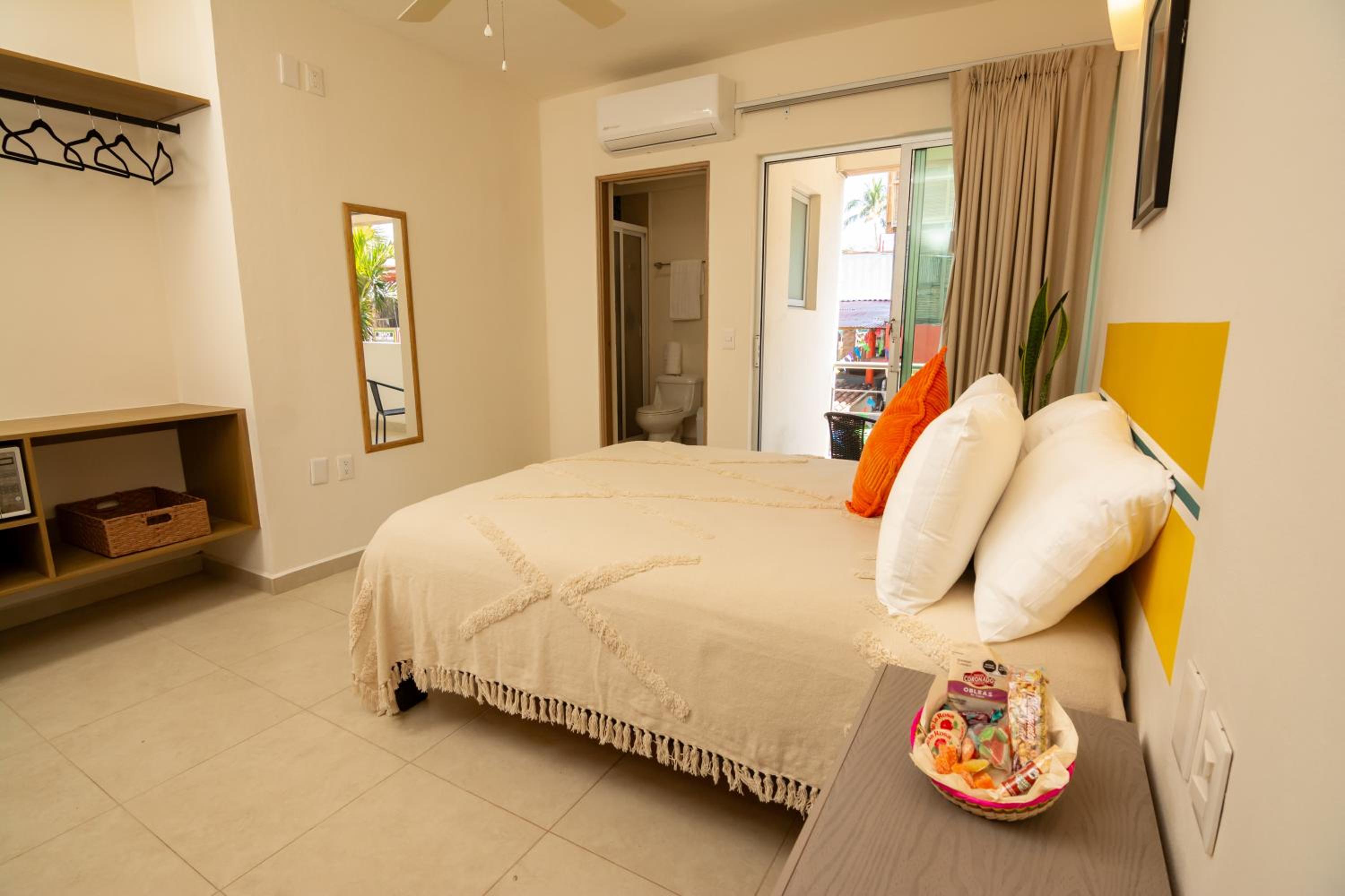 Queen Room With Balcony