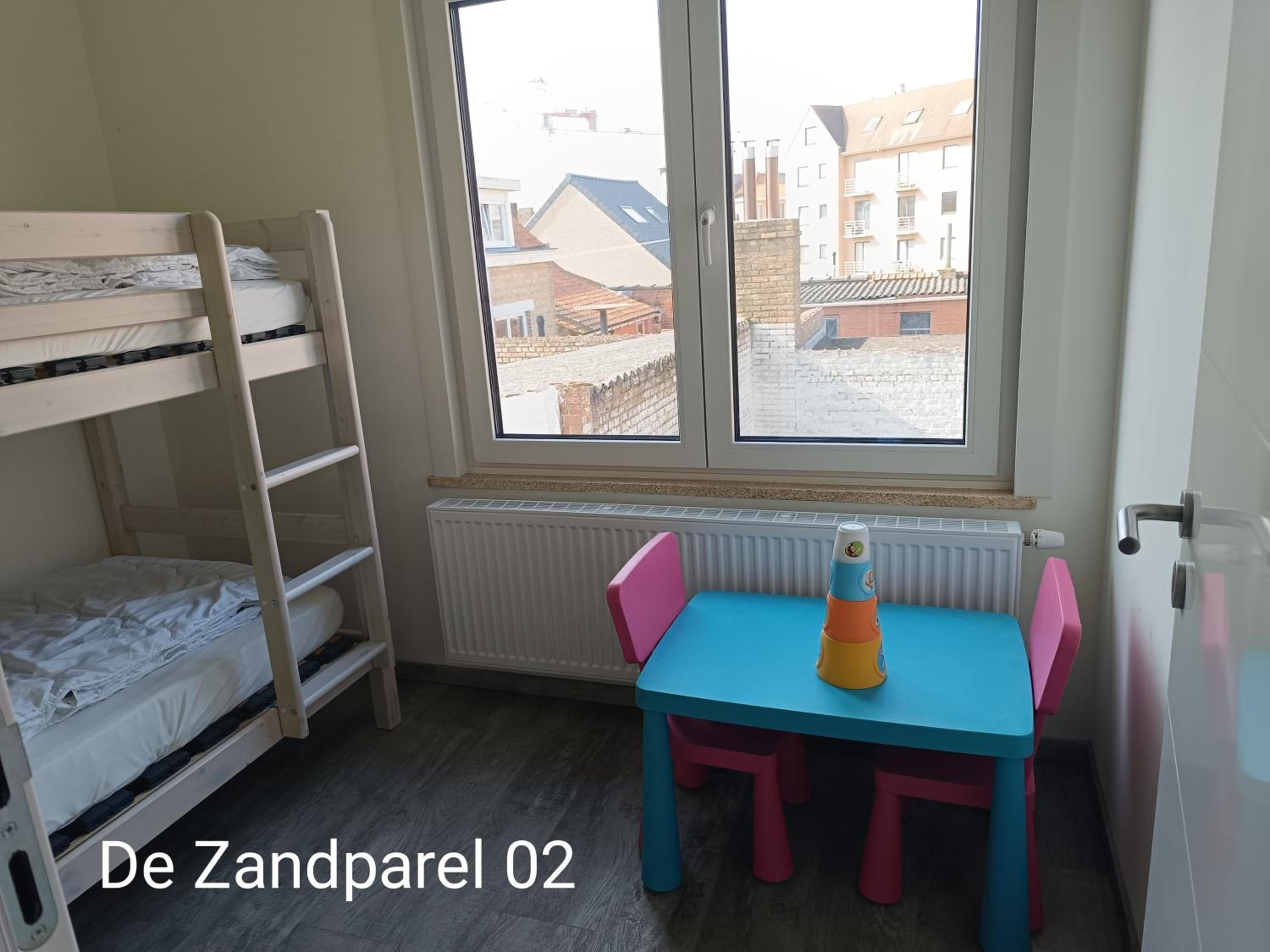 Three-Bedroom Apartment - Photo 5