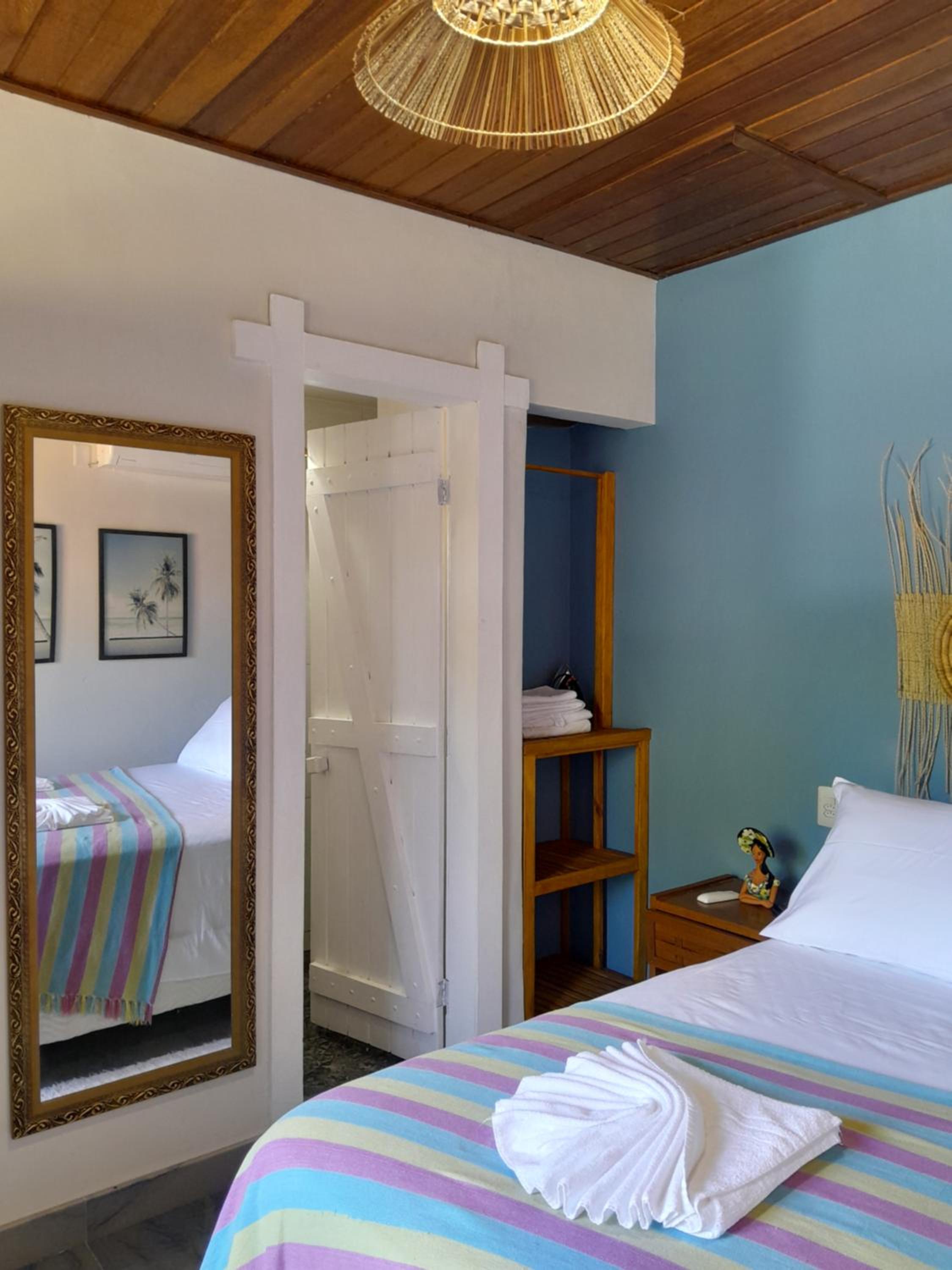 Double Room with Balcony (2 Adults + 1 Child) photo 3