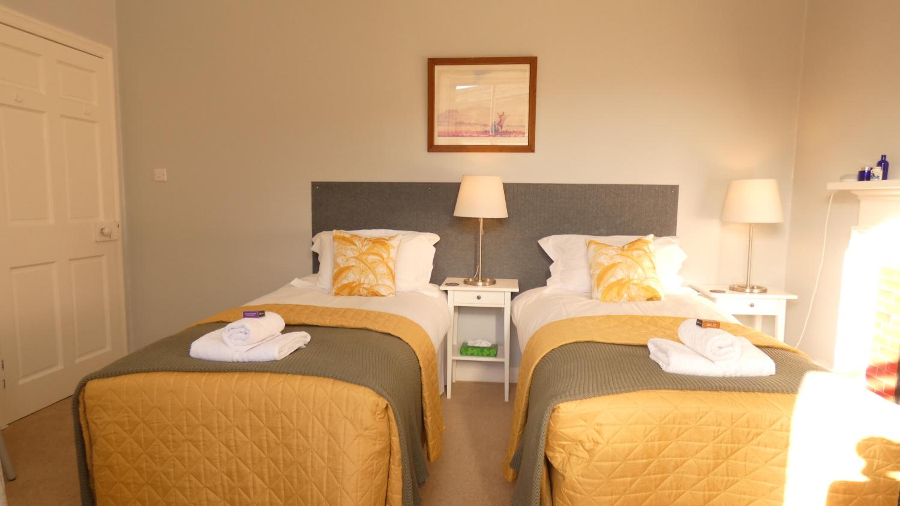 Double or Twin Room with Private External Bathroom