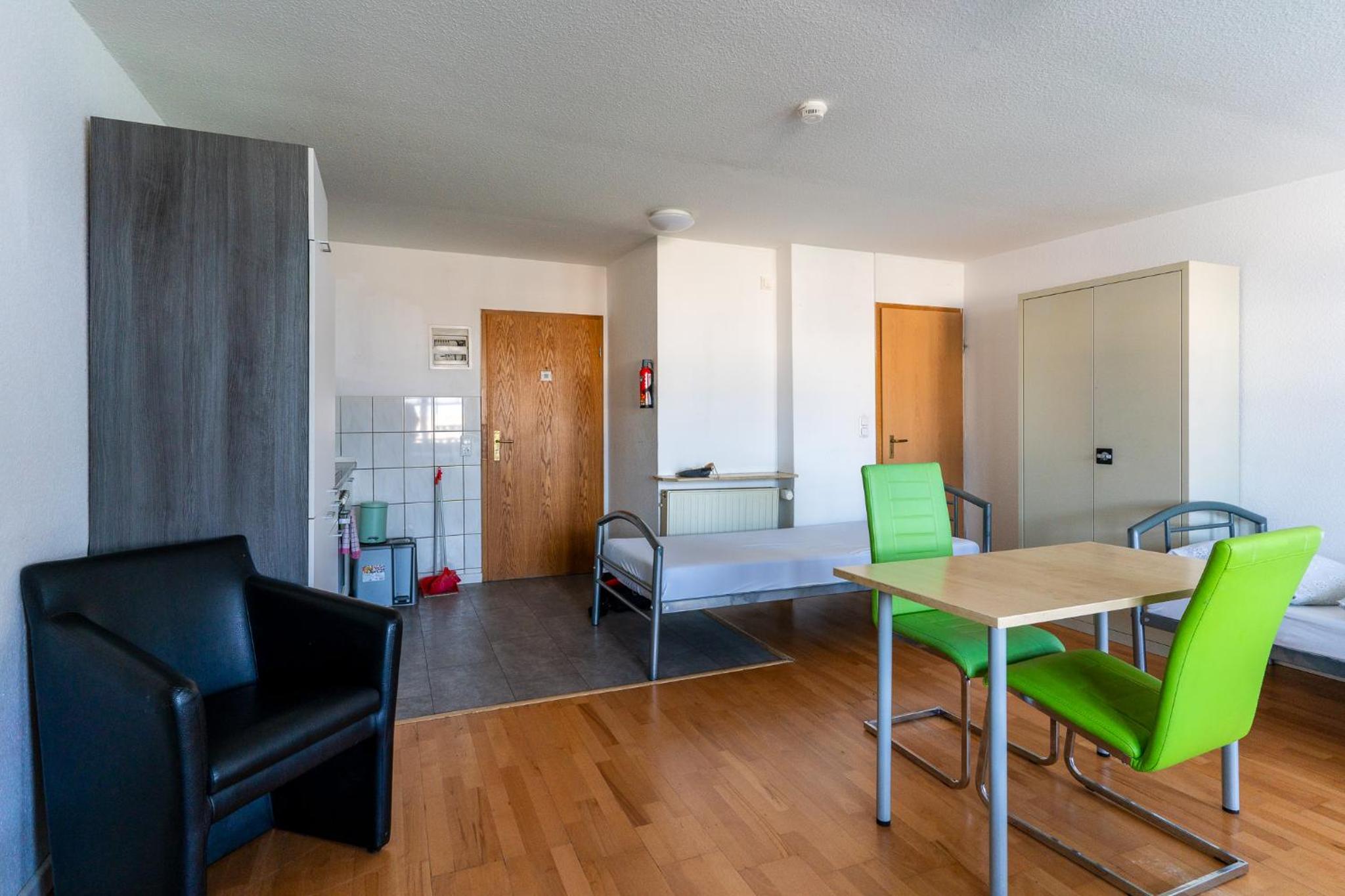 One-Bedroom Apartment photo 2
