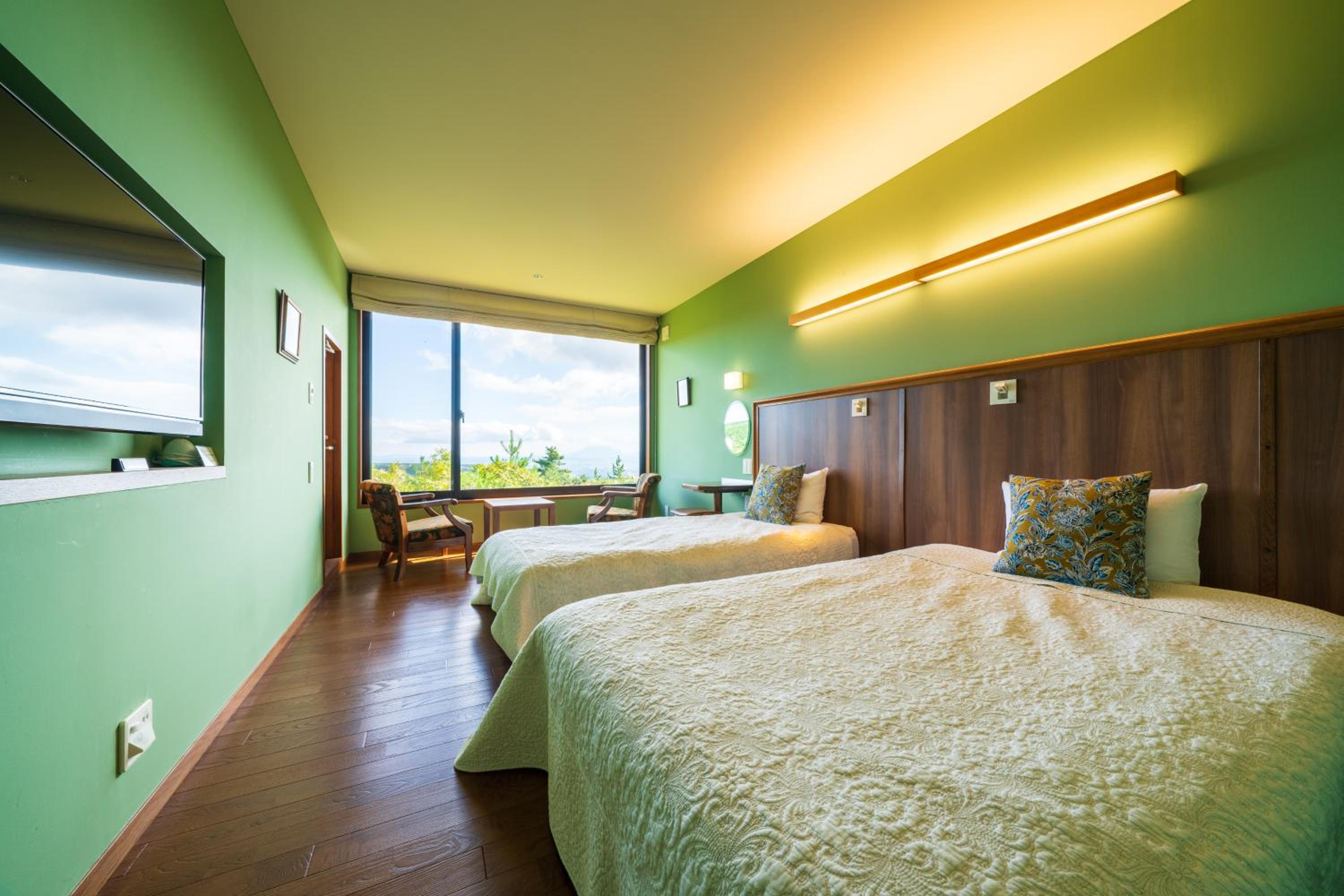 Twin Room with Private External Bathroom - Photo 6