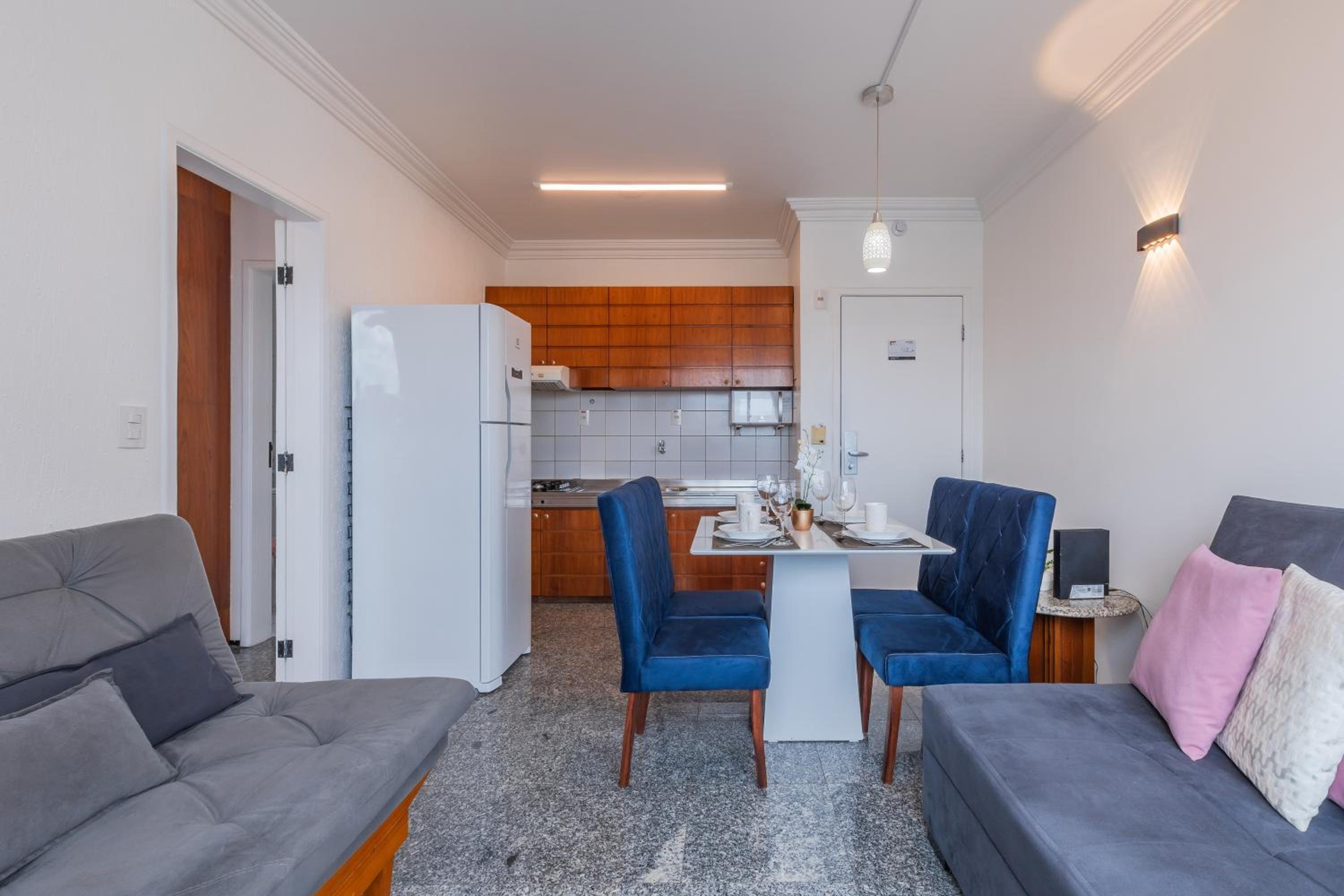 One-Bedroom Apartment photo 3