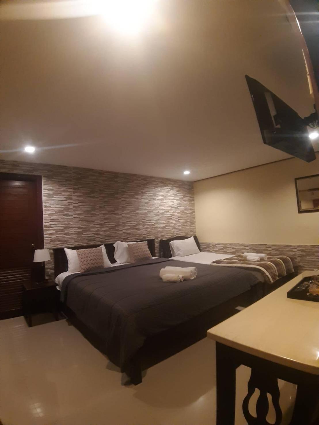 Deluxe Double Room With Bath