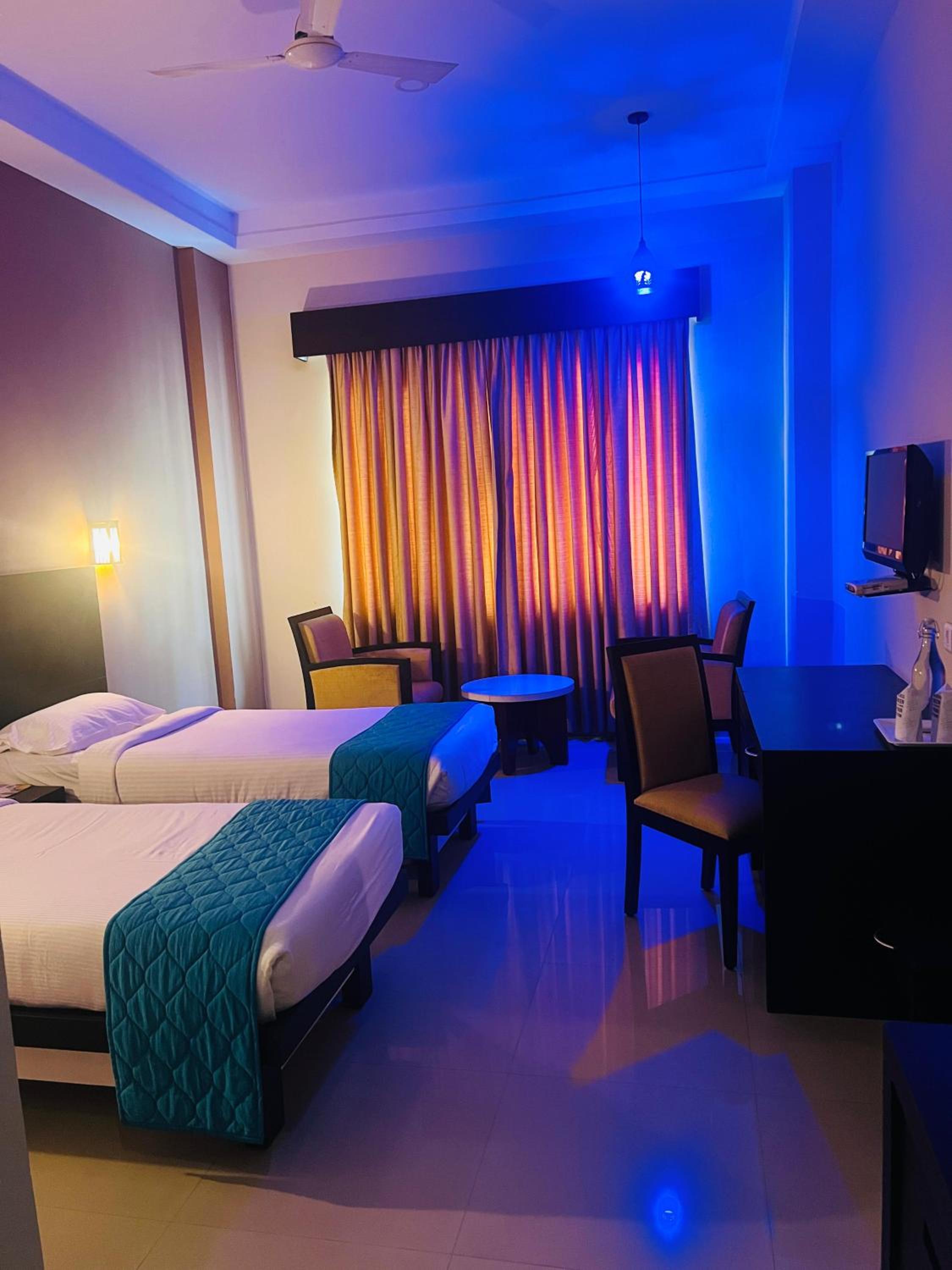Deluxe Twin Room photo 1