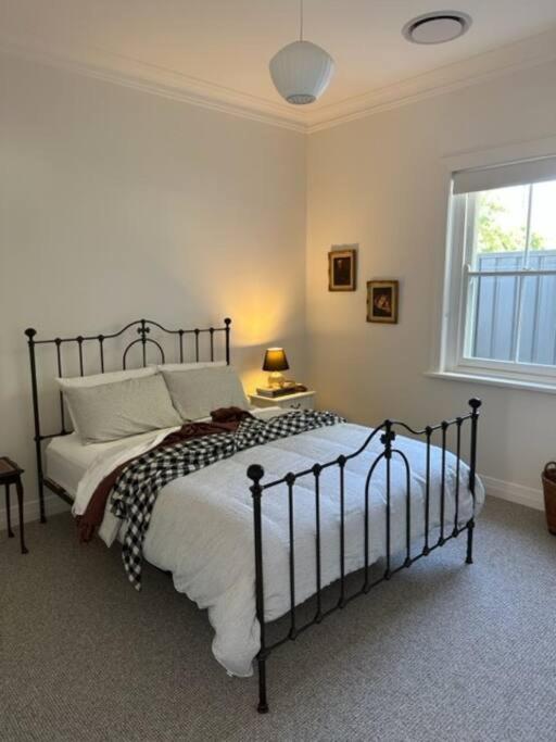 Three-Bedroom Apartment photo 1