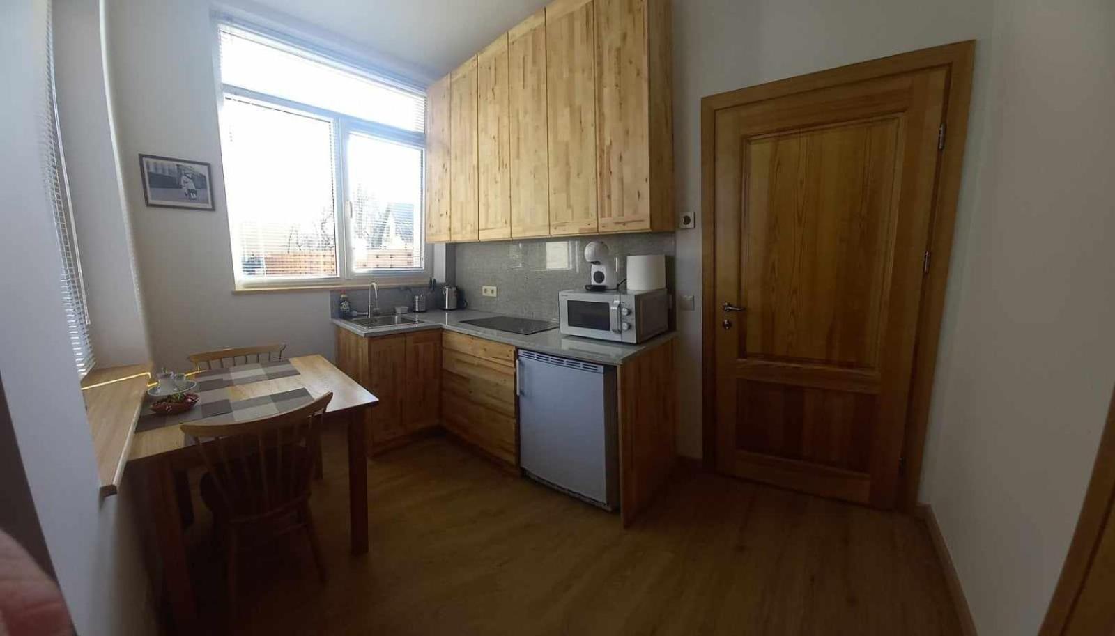 Twin Room with Private Bathroom photo 2
