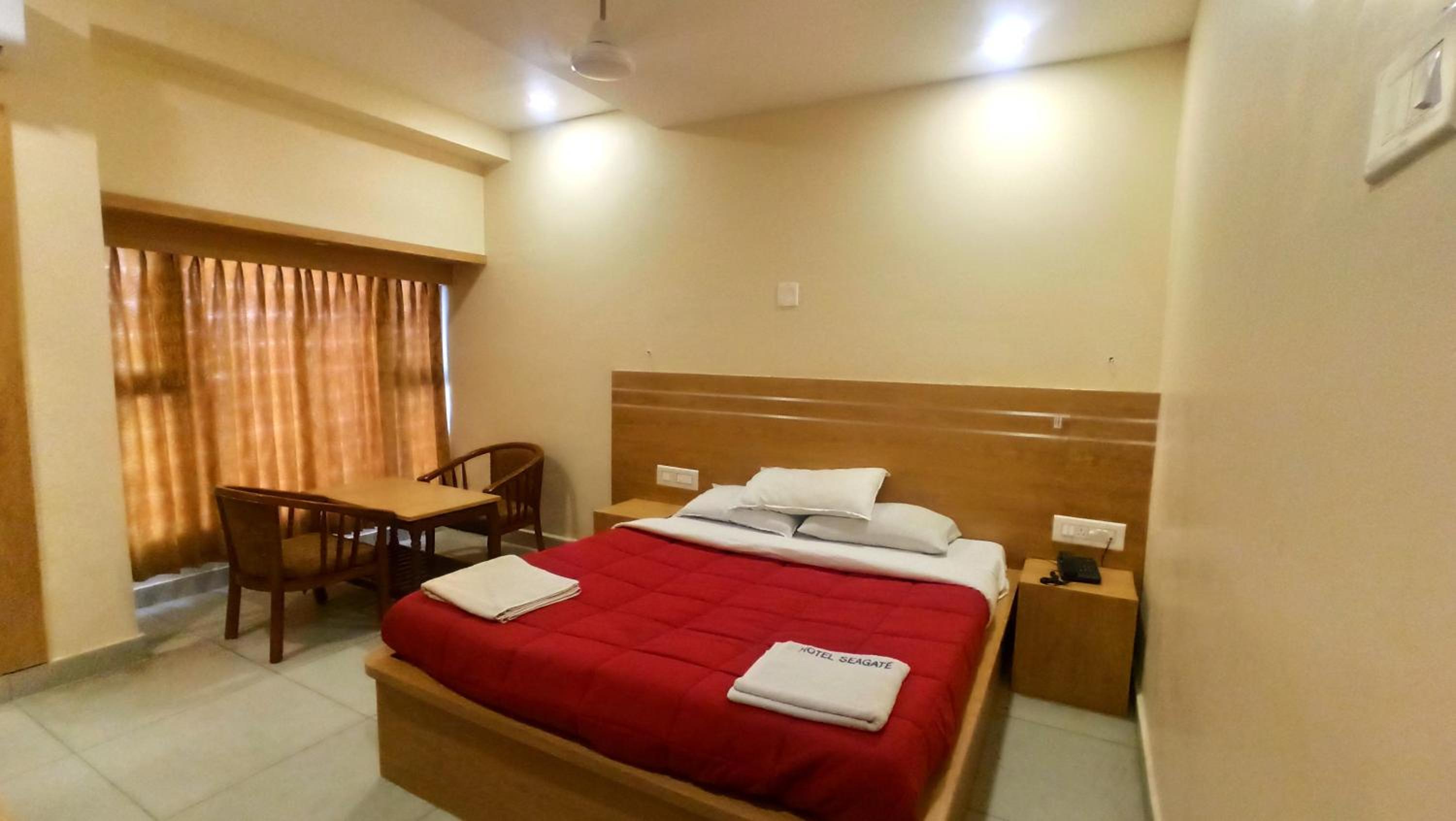 Standard Double Room - Photo 2