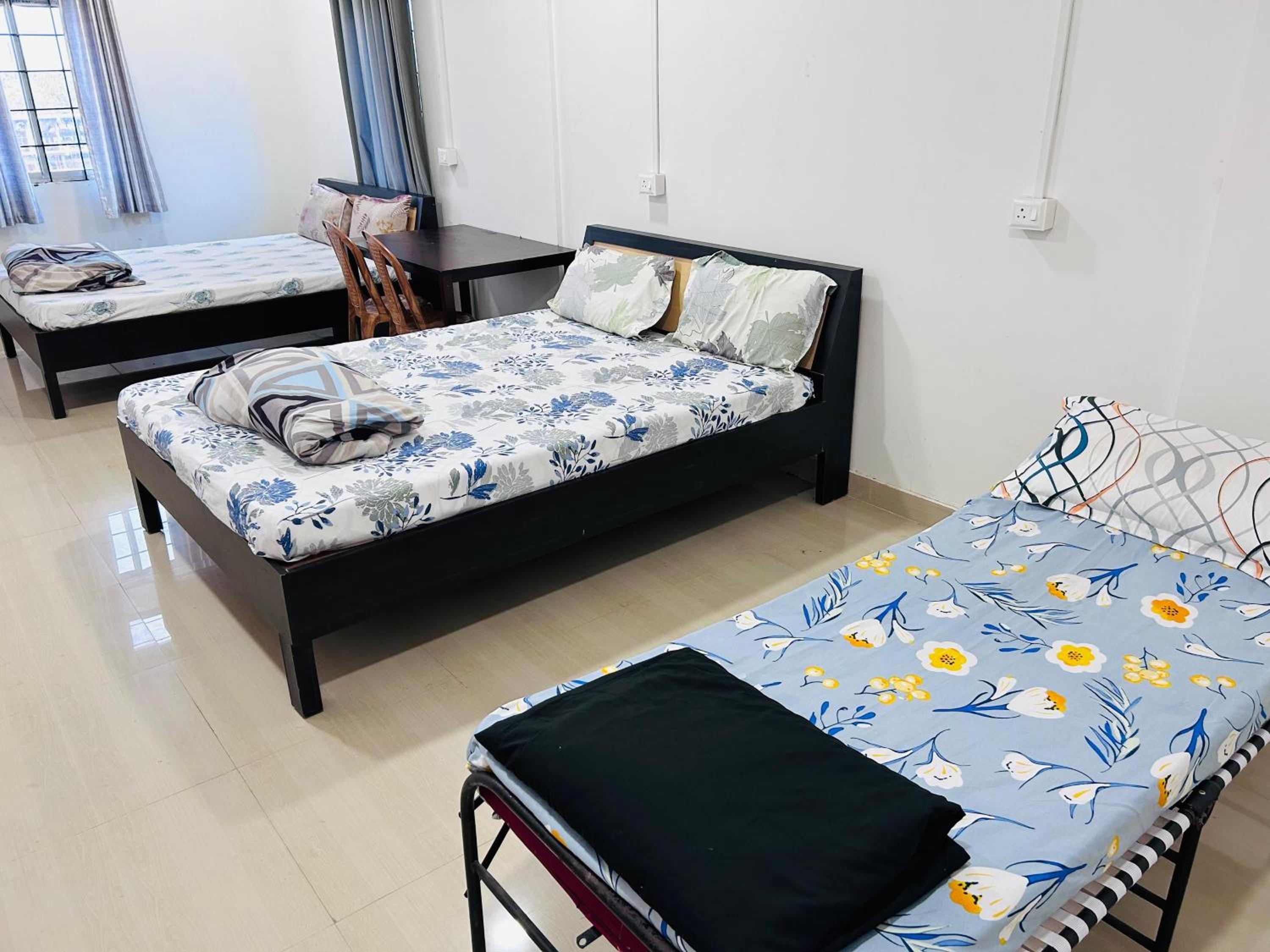 4-Bed Mixed Dormitory Room