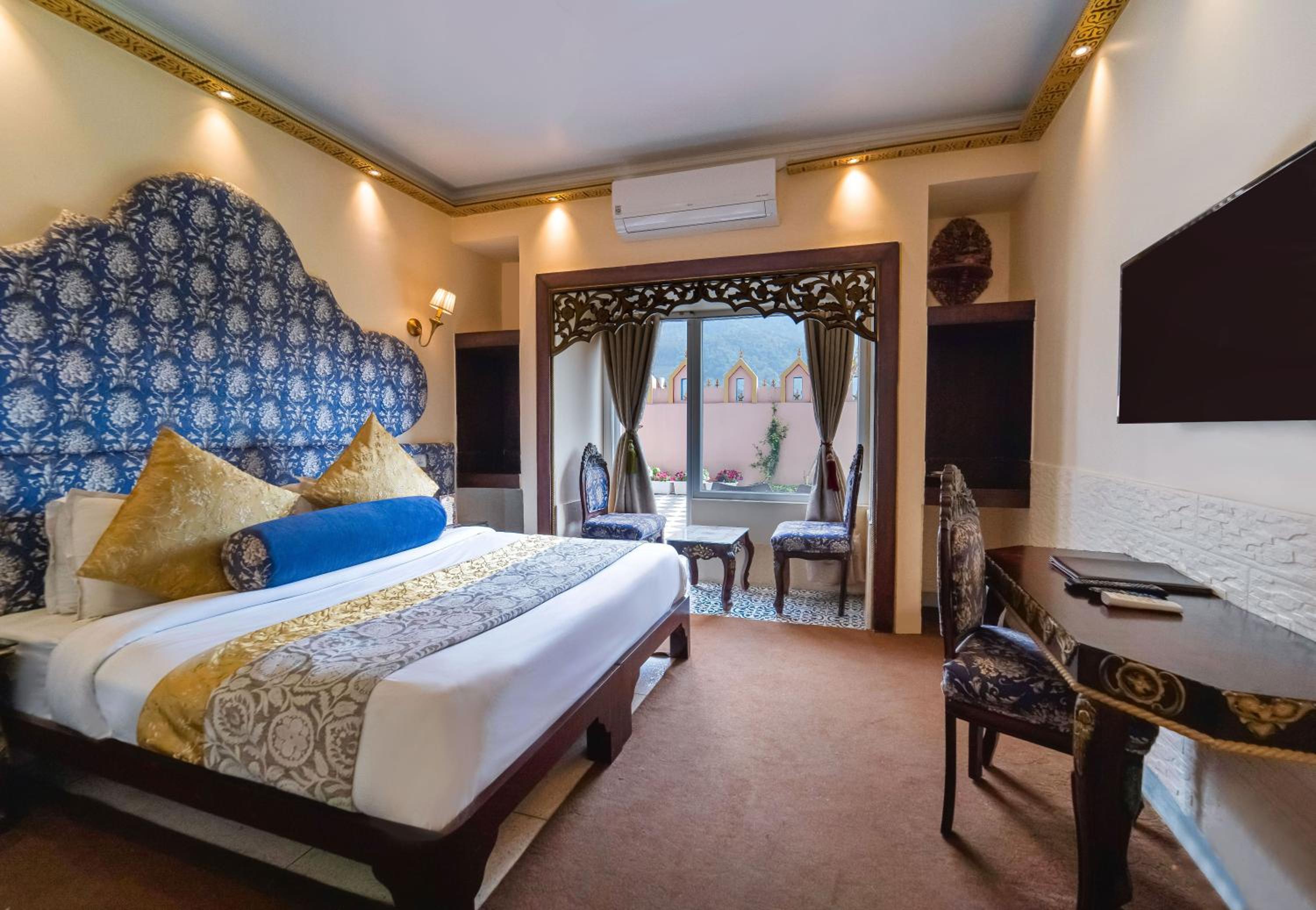Deluxe Double Room With Complimentary Hi Tea and Mini-bar - Photo 5