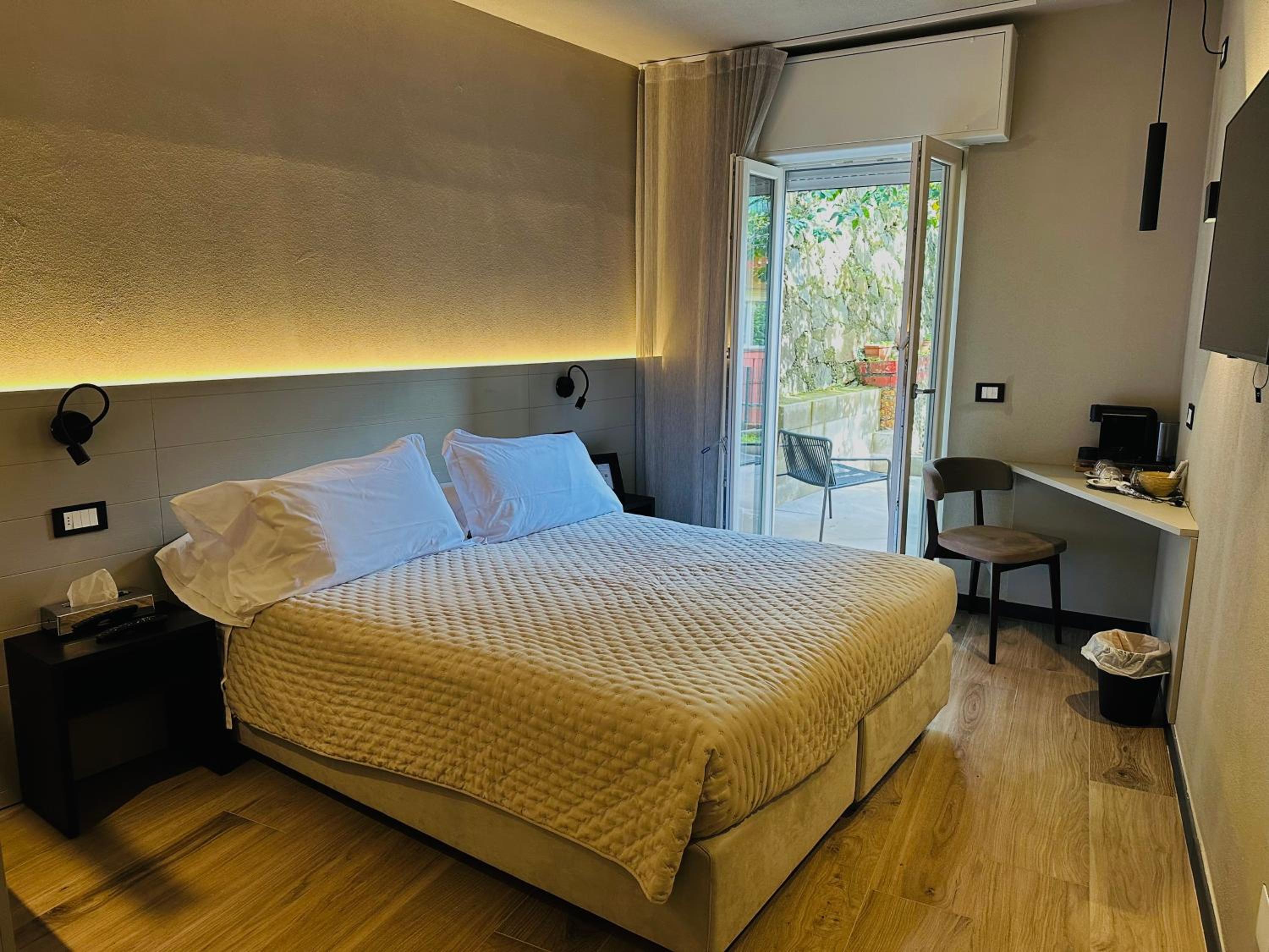Double Room with Patio
