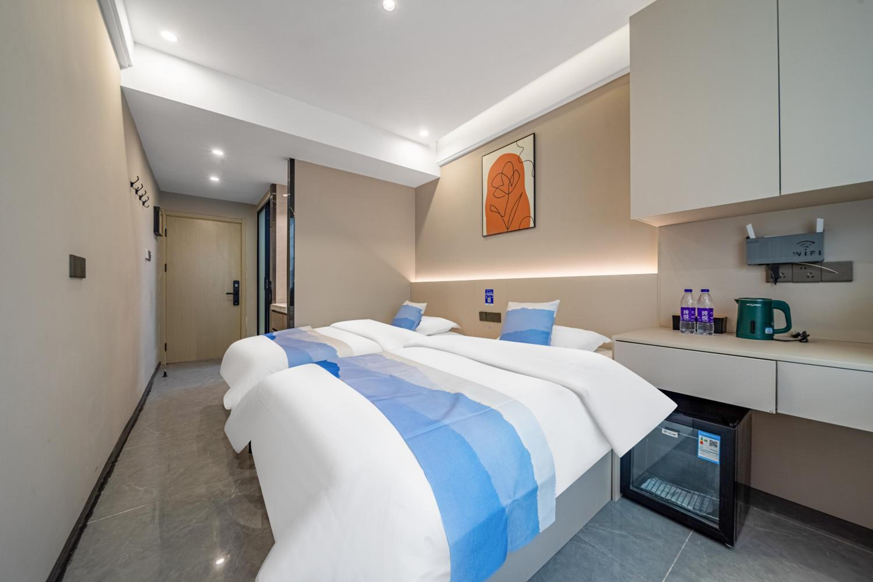 Twin Room with Balcony