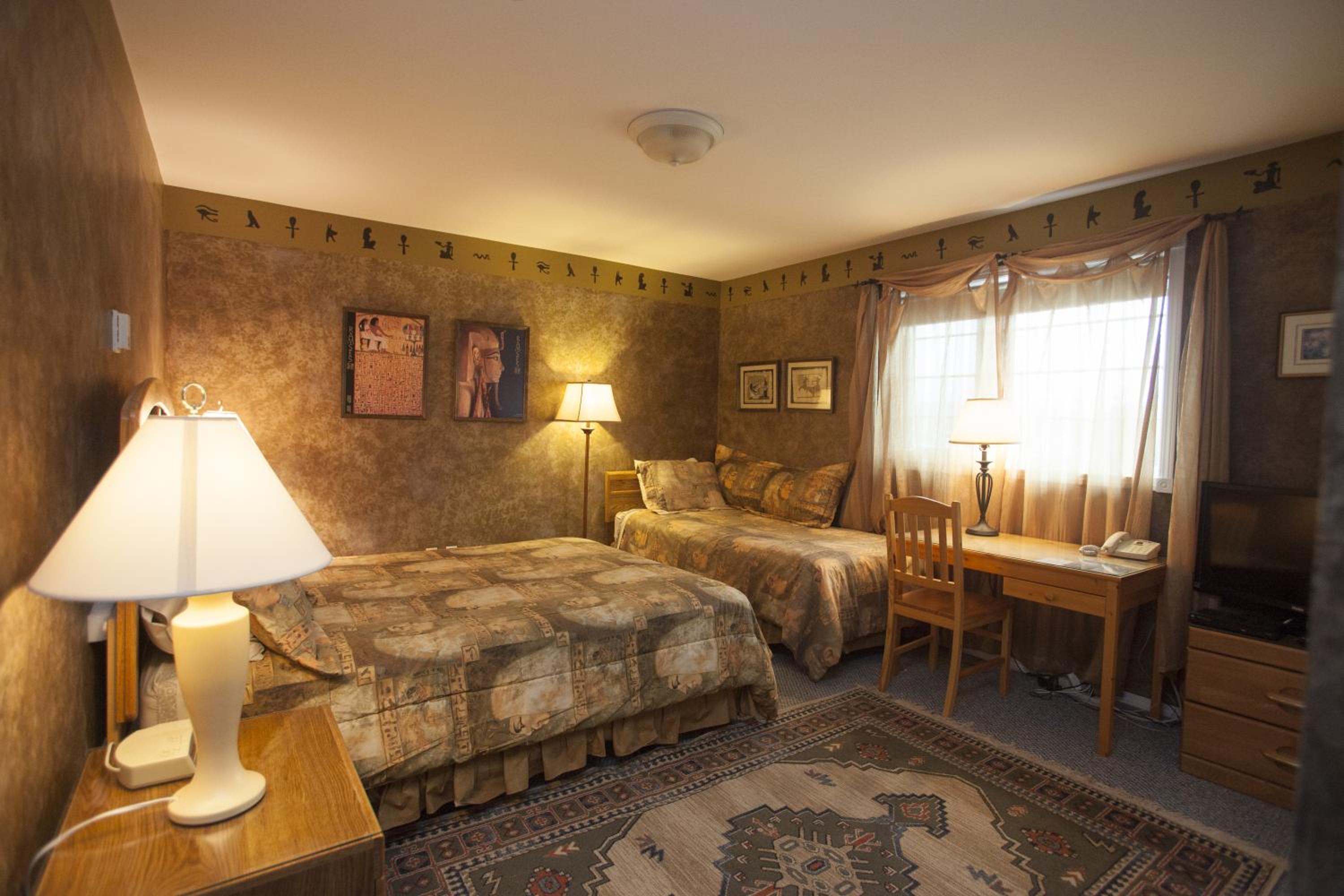 Deluxe Queen Room photo 1