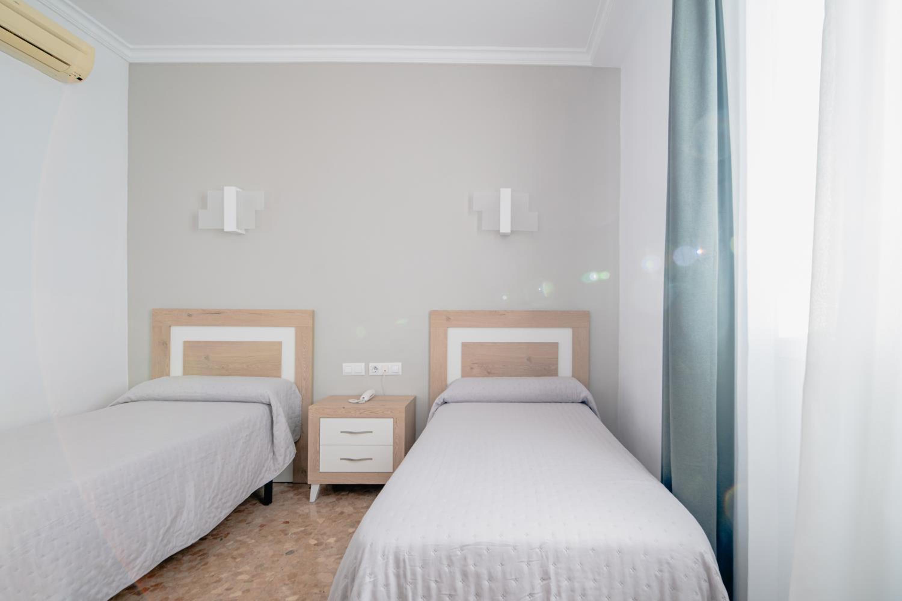 Superior twin room