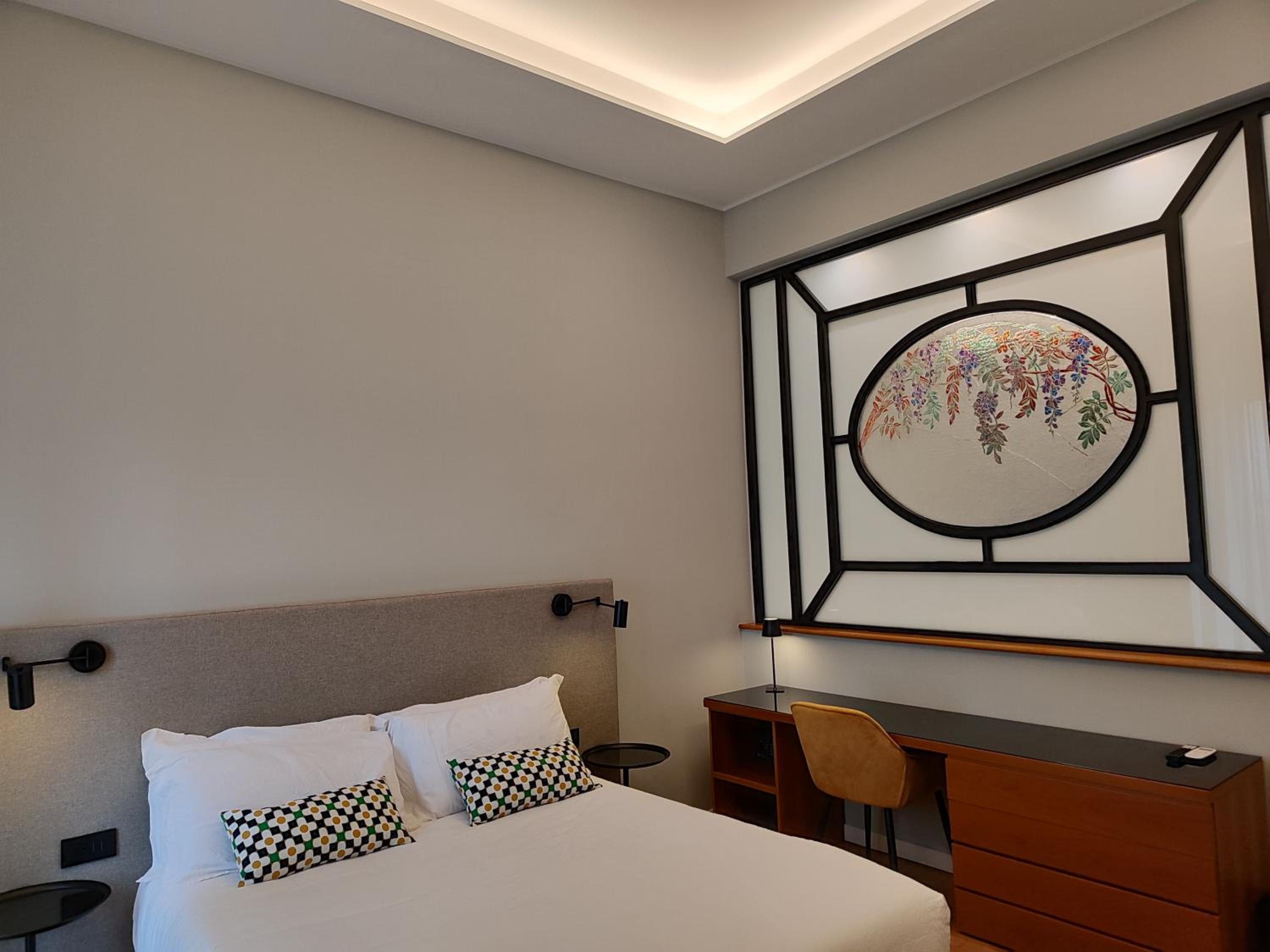 Deluxe Double Room with Jacuzzi and Balcony