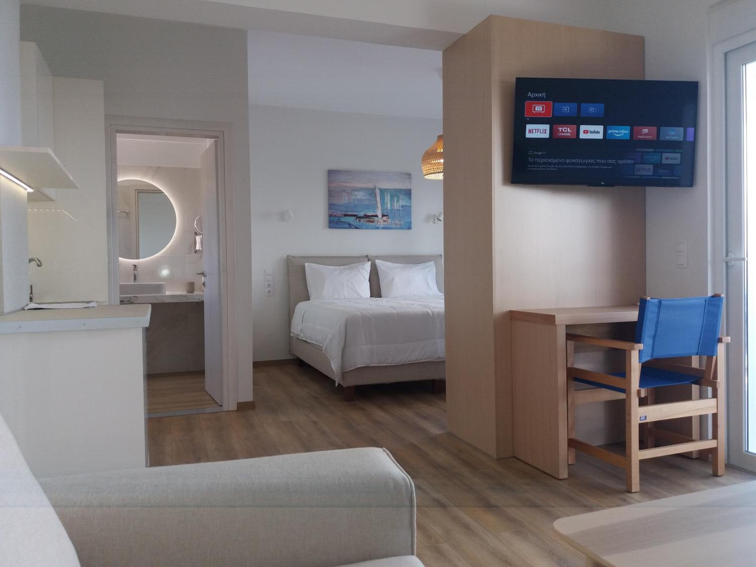 Deluxe Suite photo 1