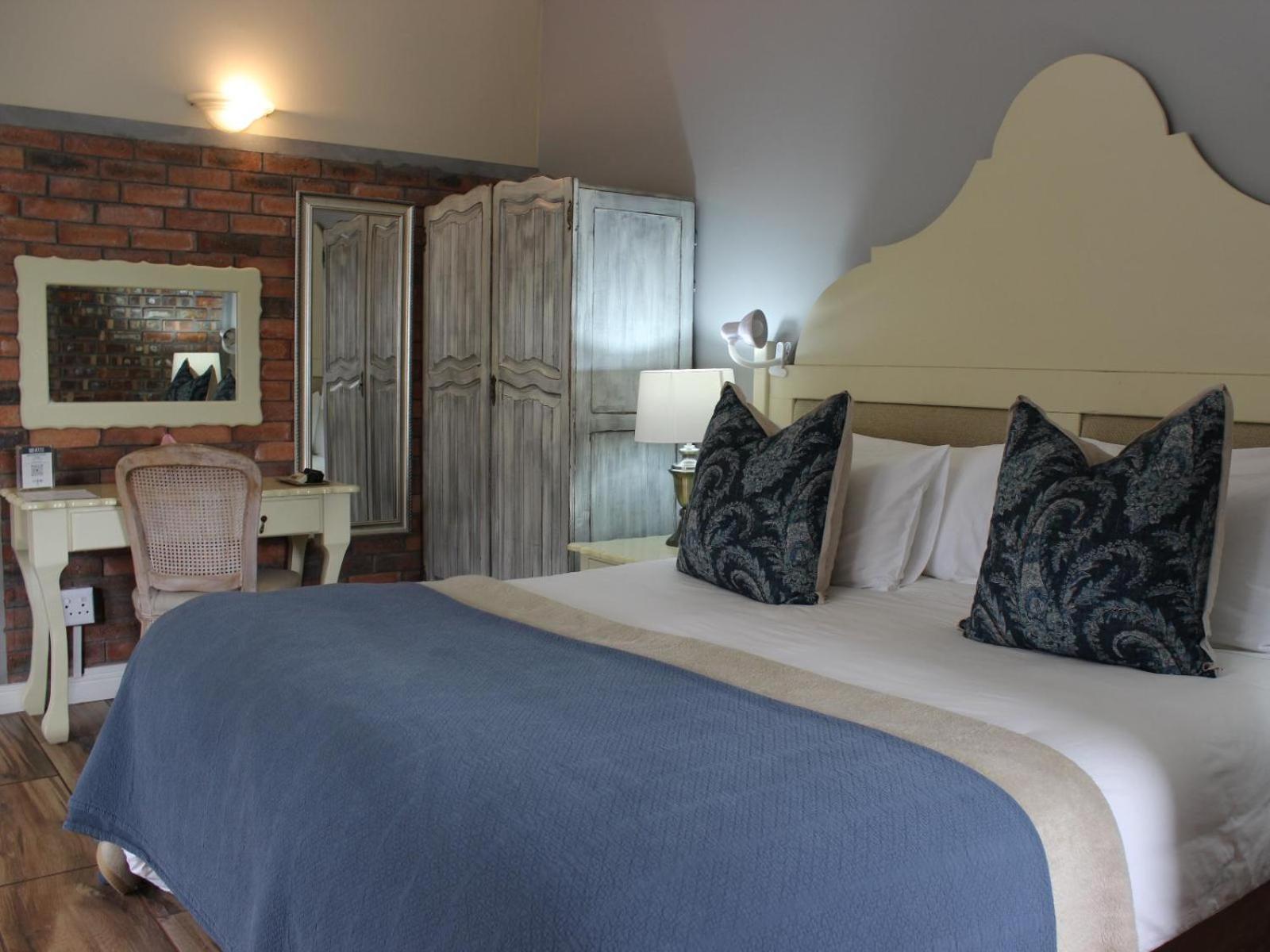 Standard King Room photo 2