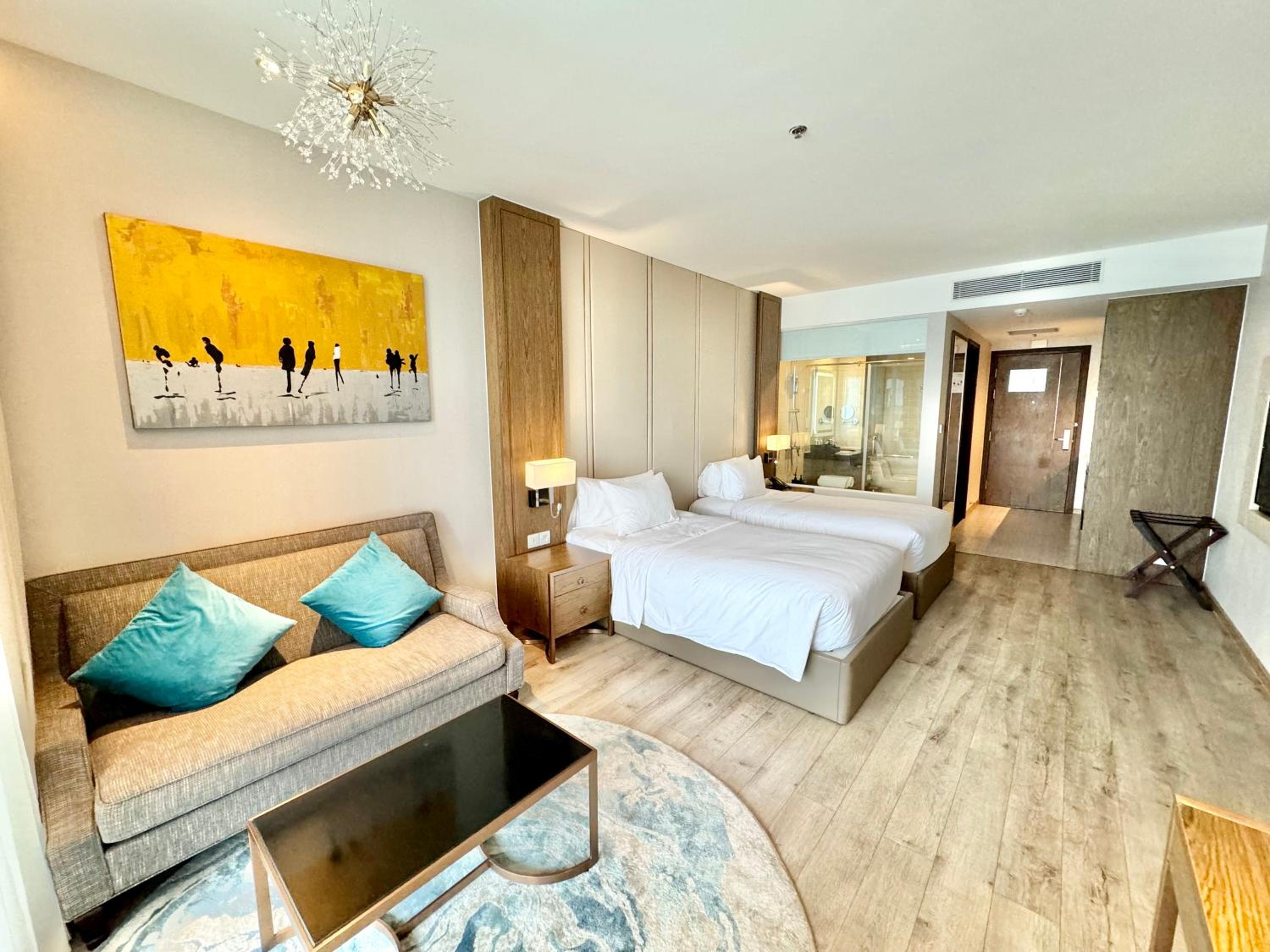 Deluxe Double Or Twin Room With Sea View - Photo 5