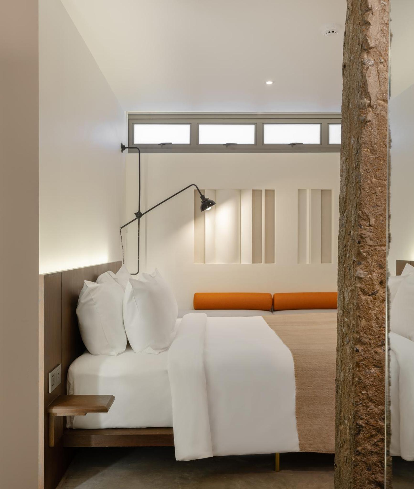 Superior Double Room with Sofa photo 3