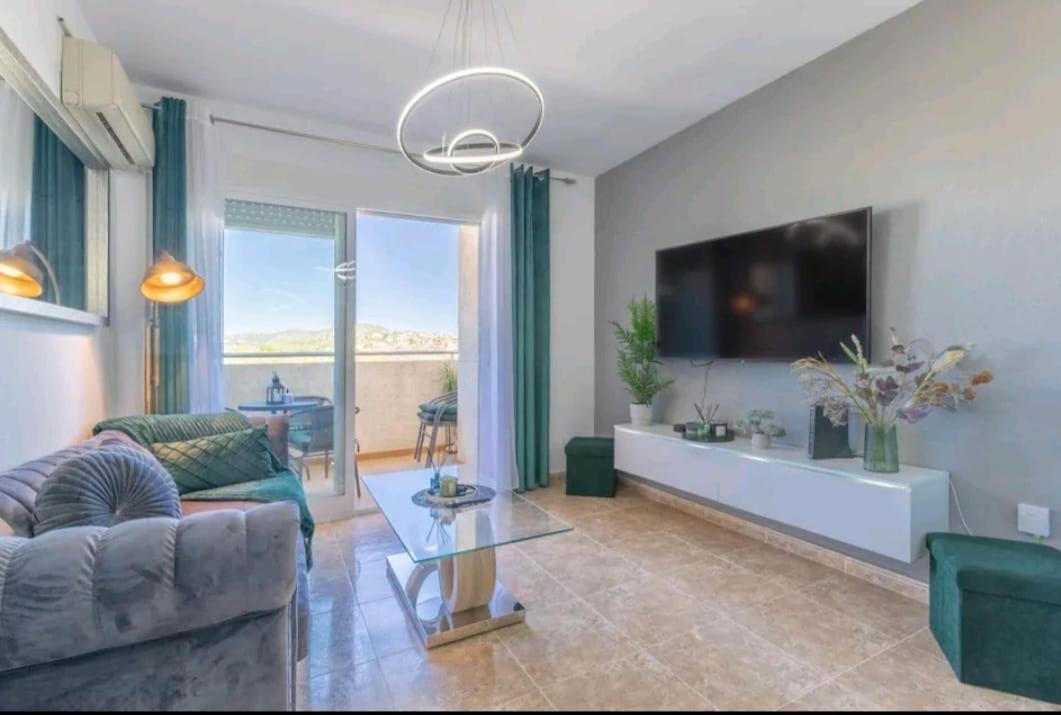 Three-Bedroom Apartment photo 1