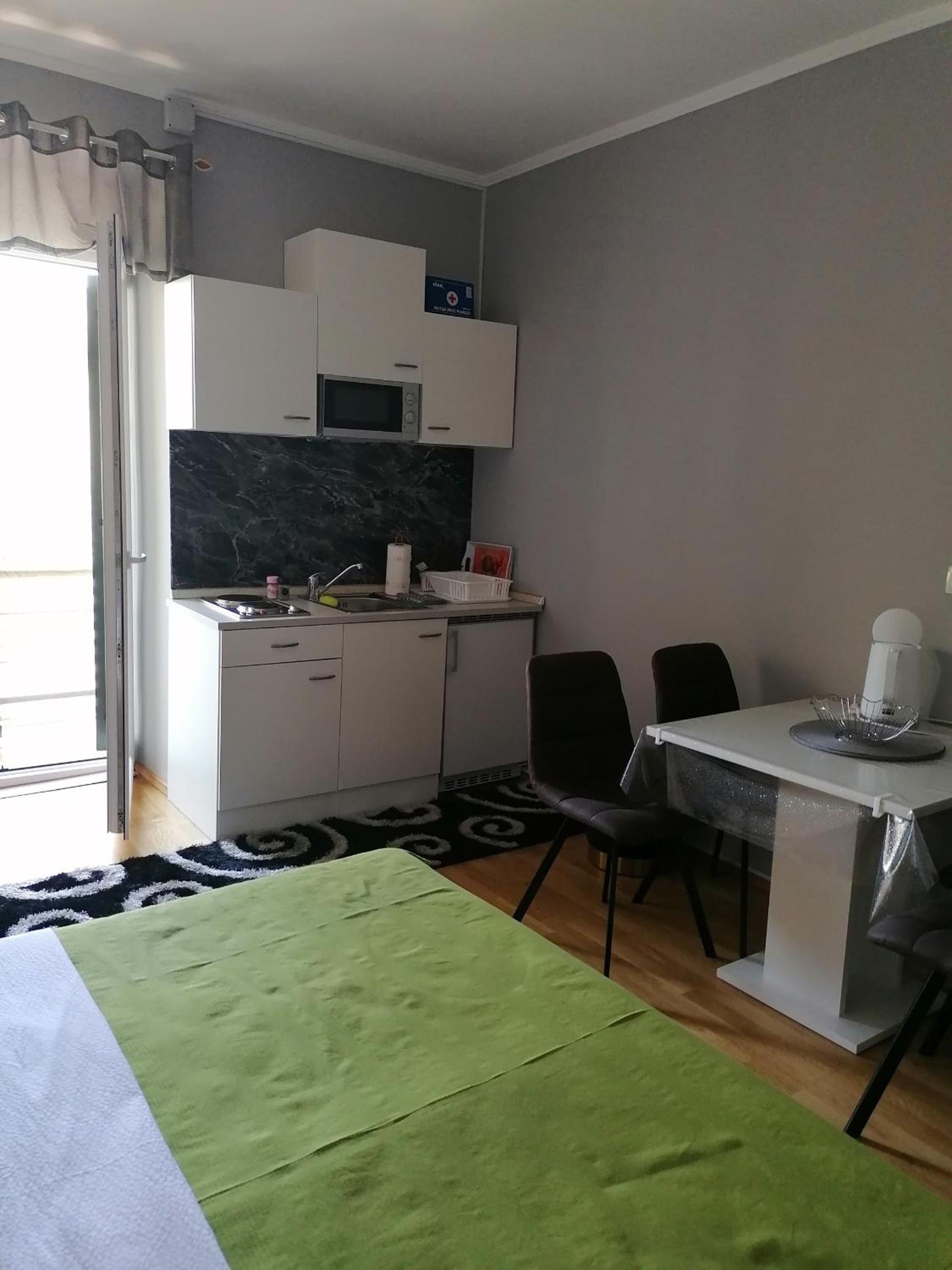 Apartment with Garden View photo 3