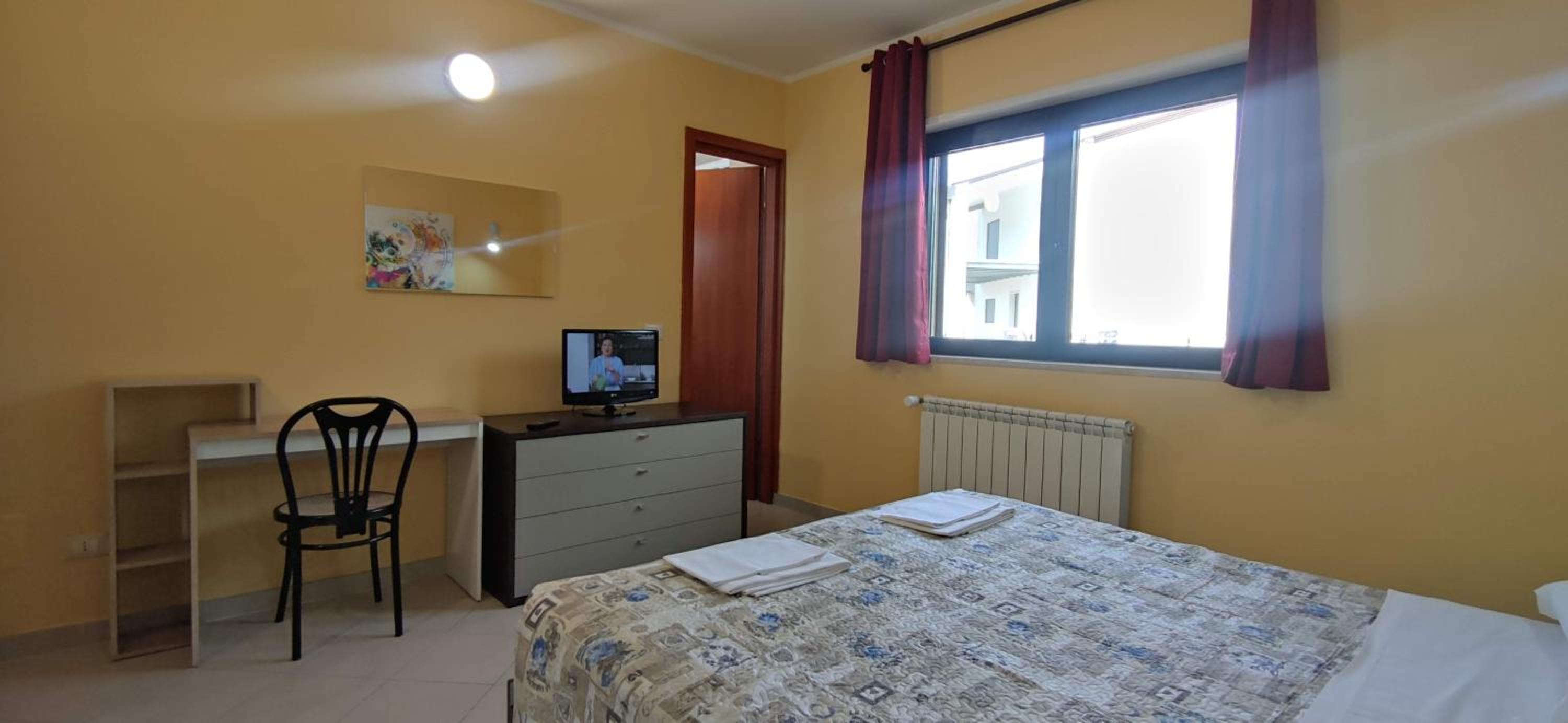 Two-Bedroom House photo 3