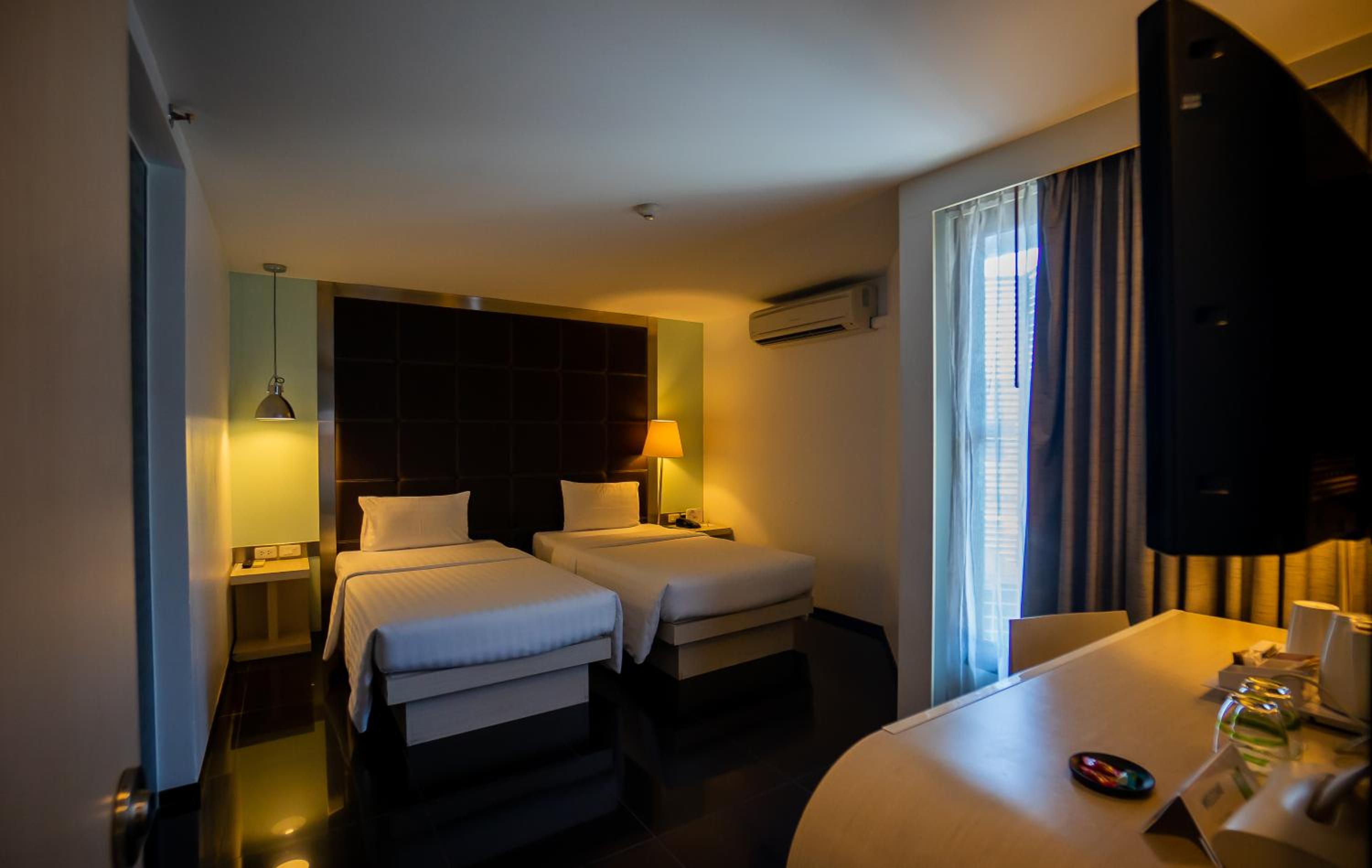 Superior Twin Room - Photo 12
