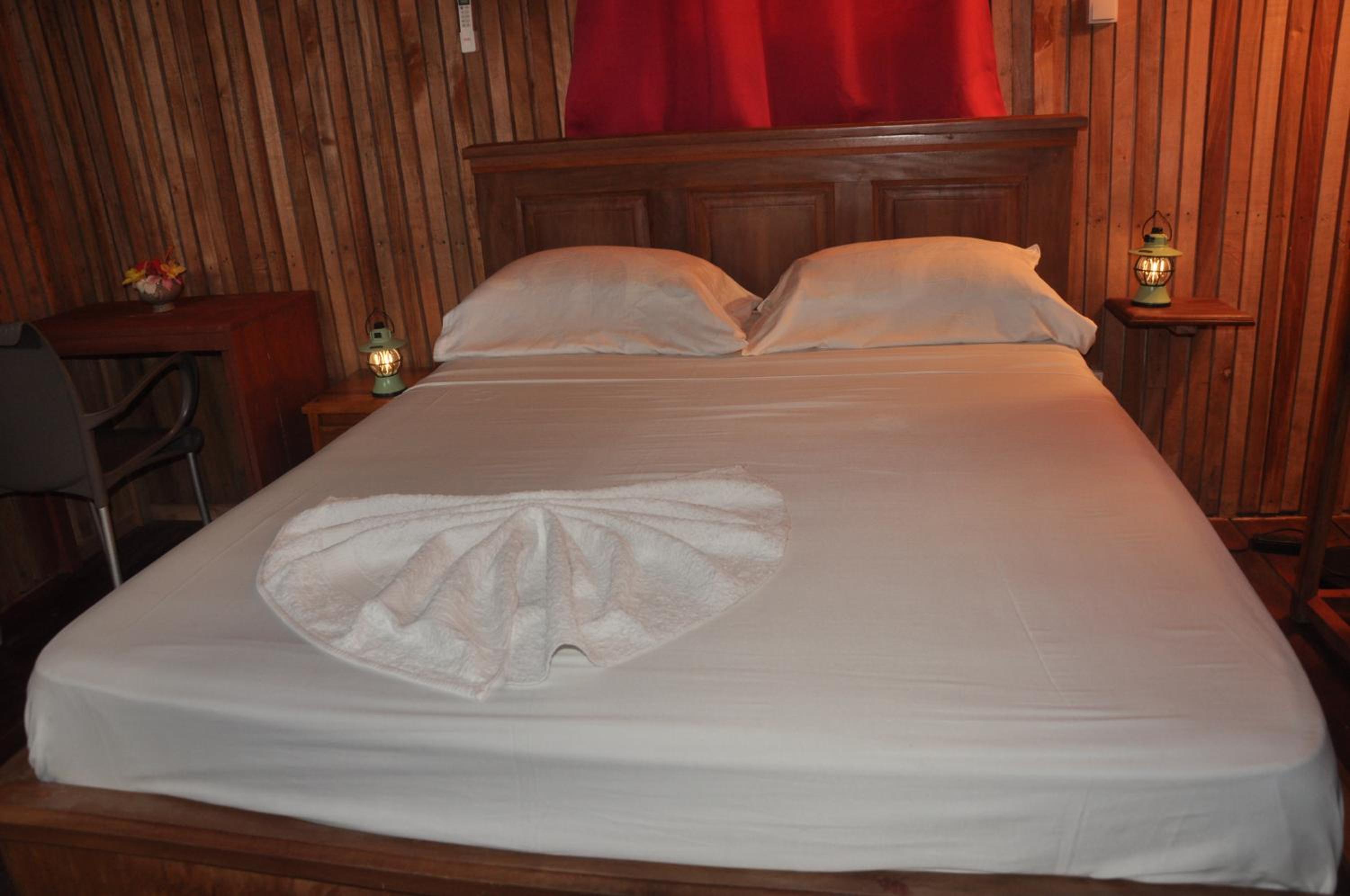 Deluxe Double Room with Sea View photo 2