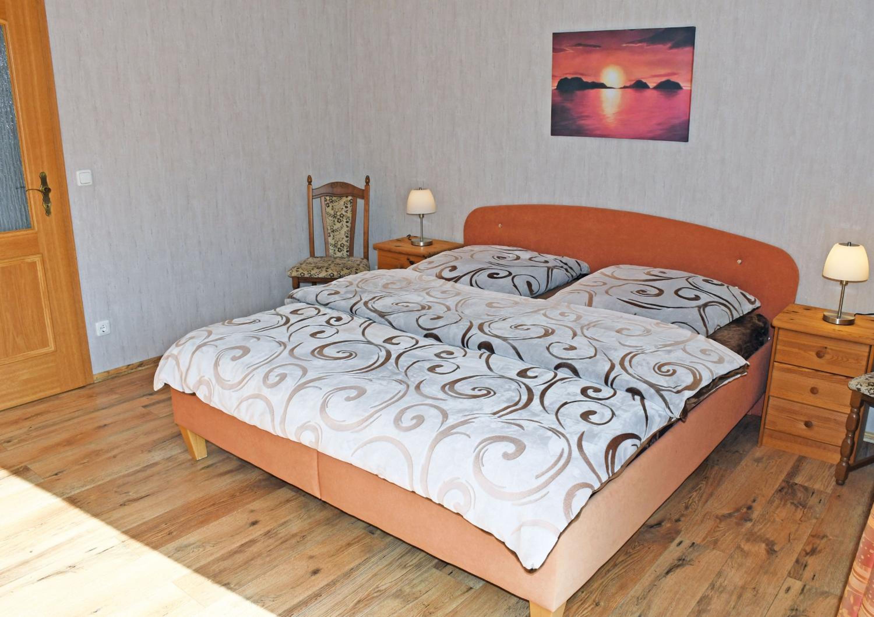 One-Bedroom Apartment with Terrace photo 1