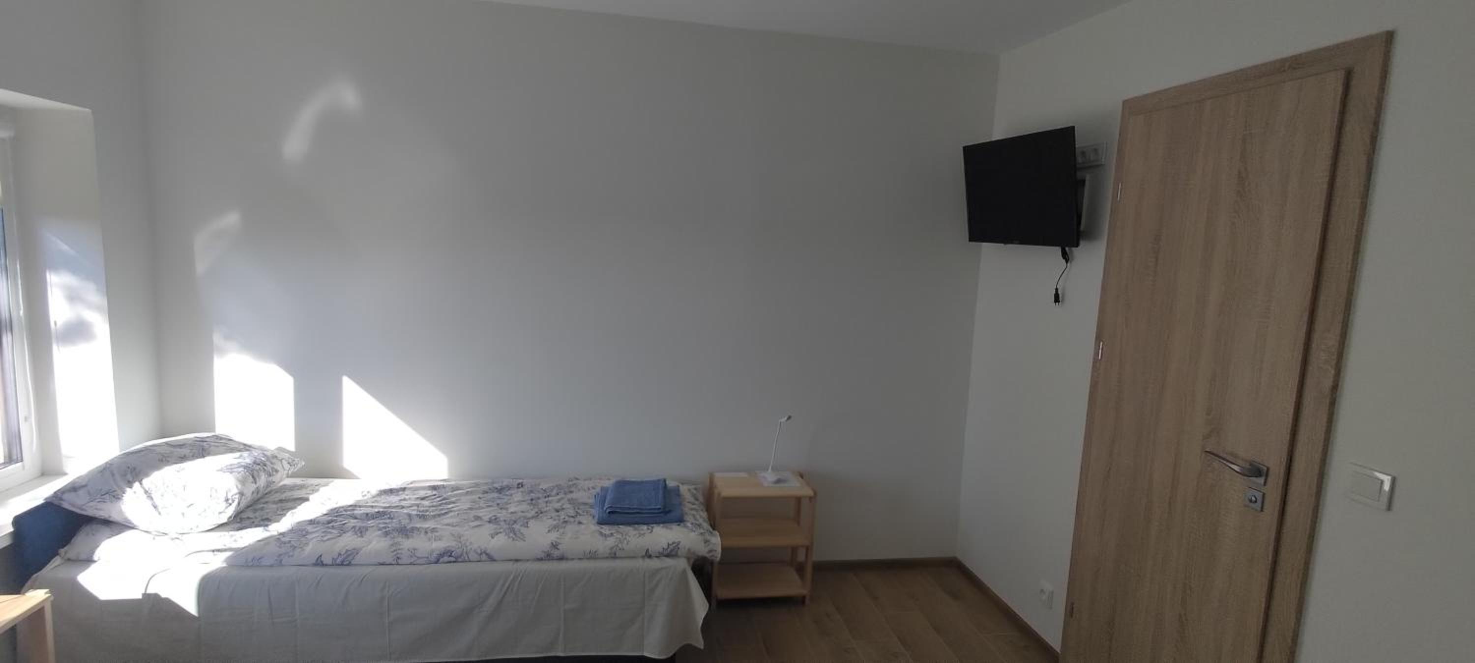 Quadruple Room with Private Bathroom photo 2