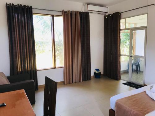Double Room with Balcony photo 3