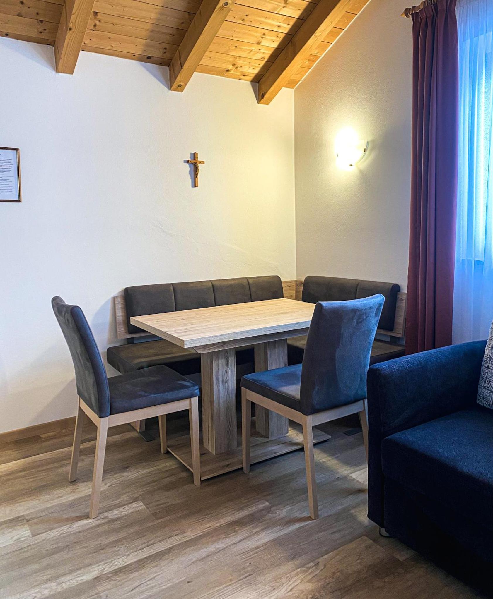 One-Bedroom Apartment (2 Adults) photo 2