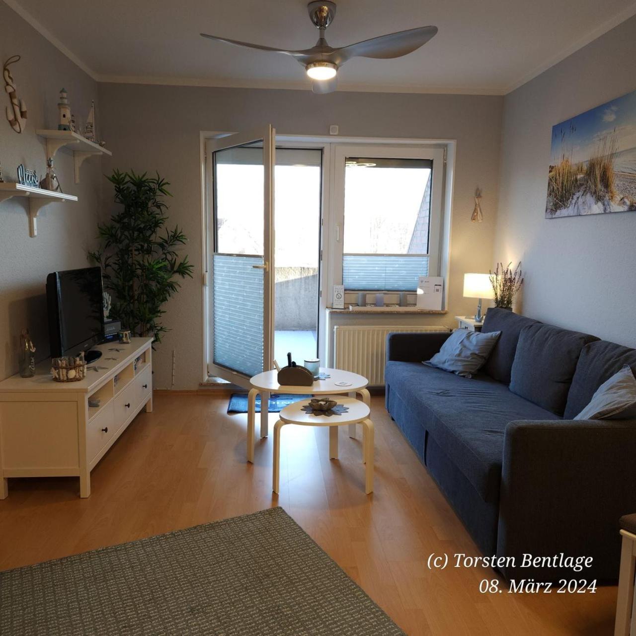 One-Bedroom Apartment photo 1
